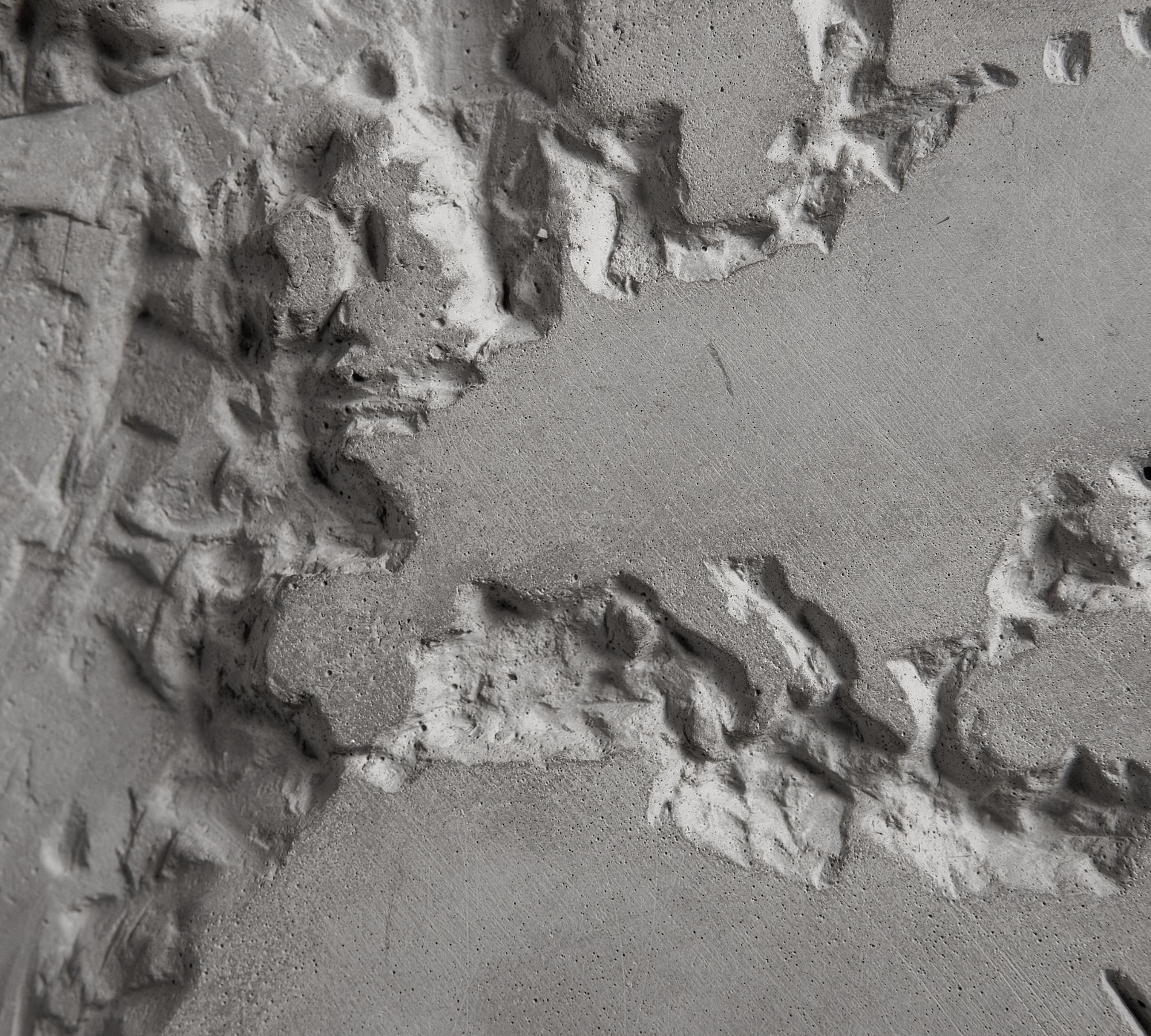 The Gray Planet Wandbild Faserbeton Grau