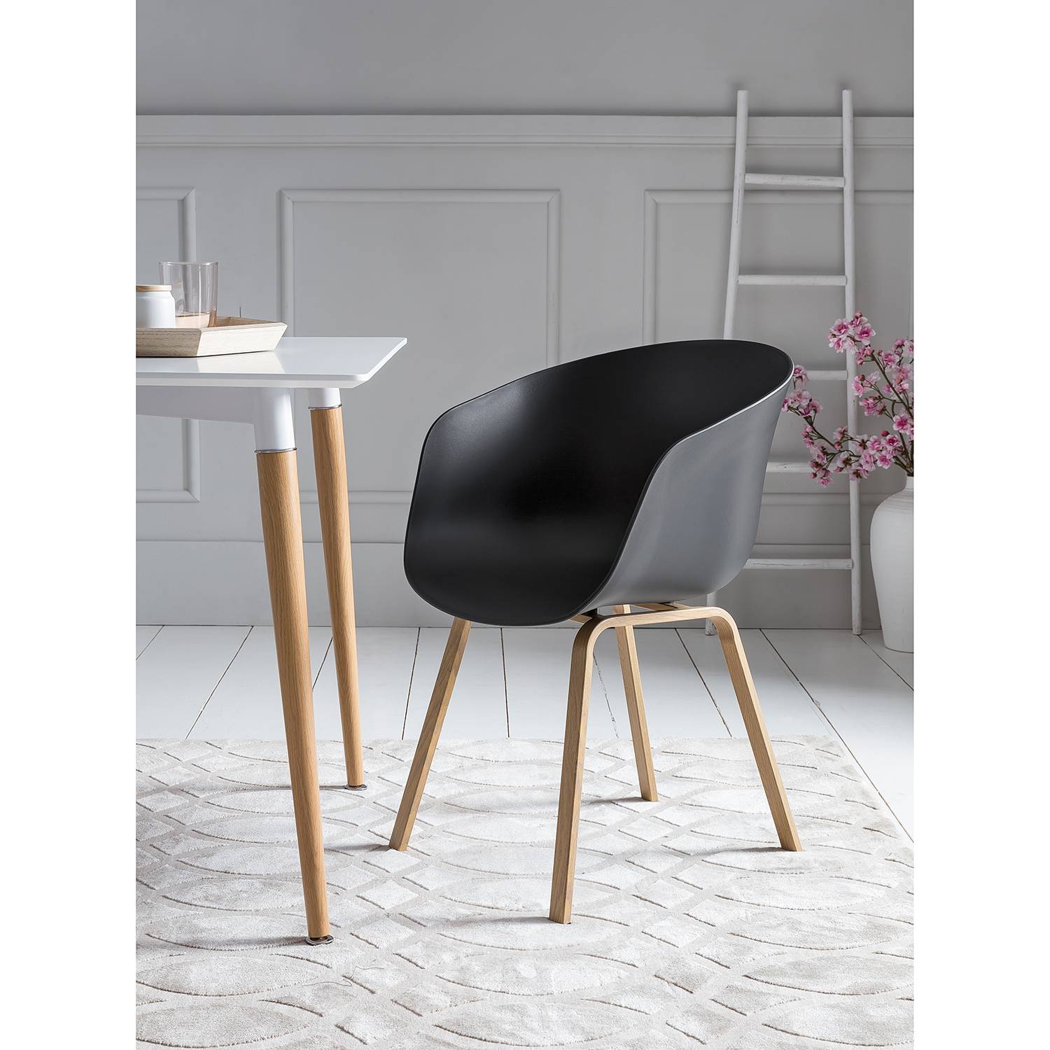 2x Armchair Loppi Black