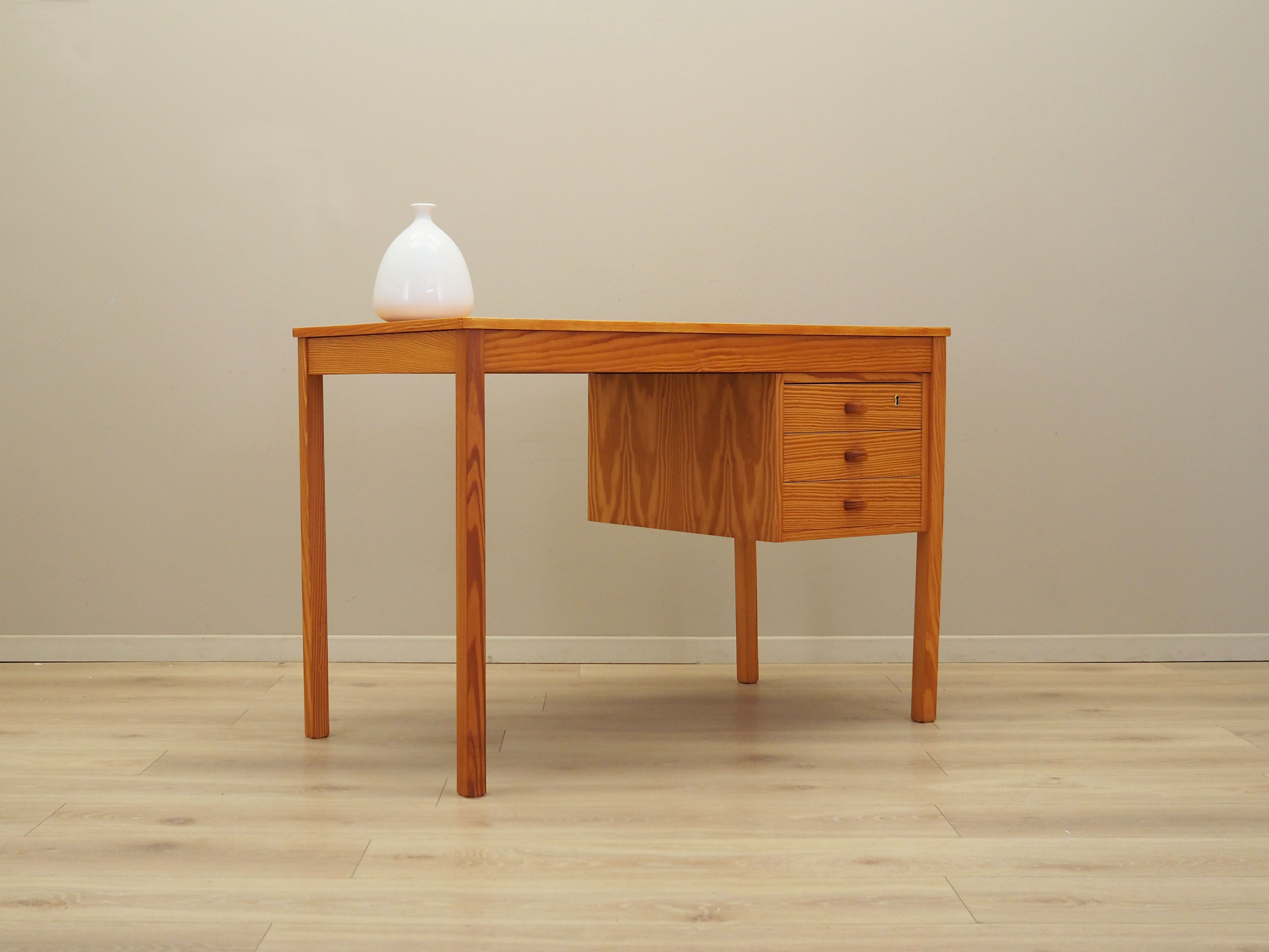 Schreibtisch Kiefernholz 1970er Jahre
