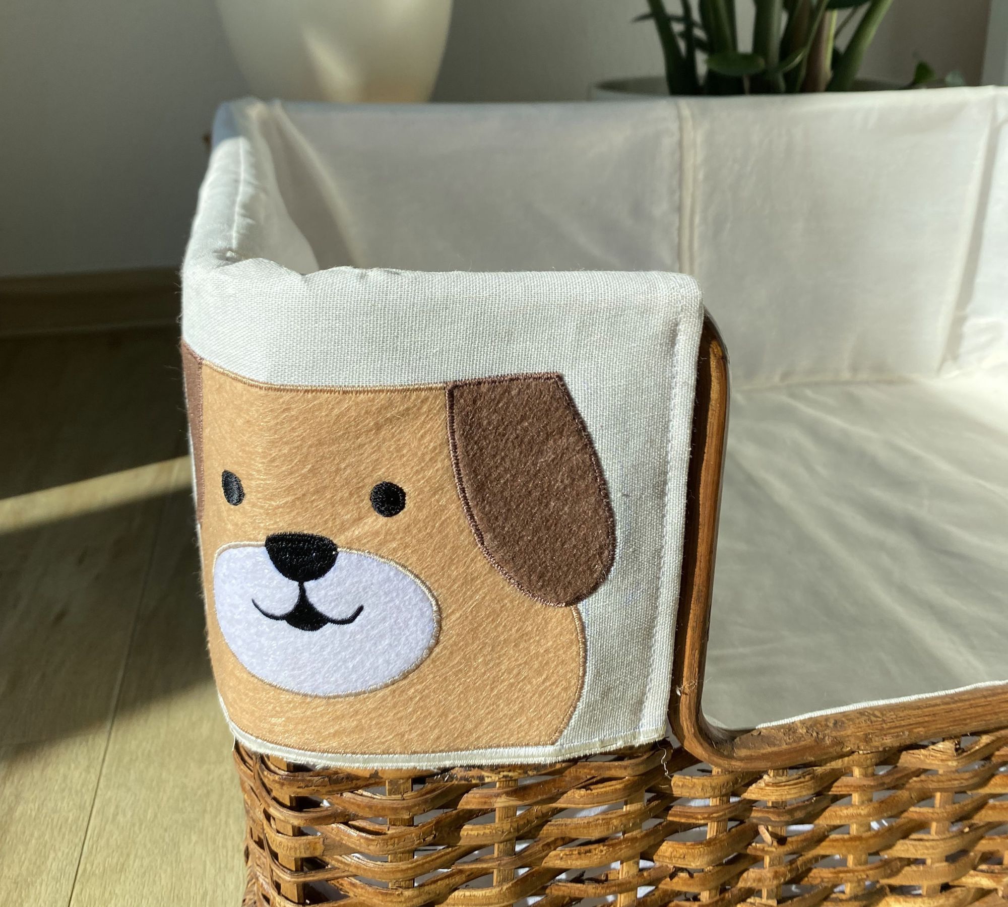 Hundebett Mittel Rattan Braun