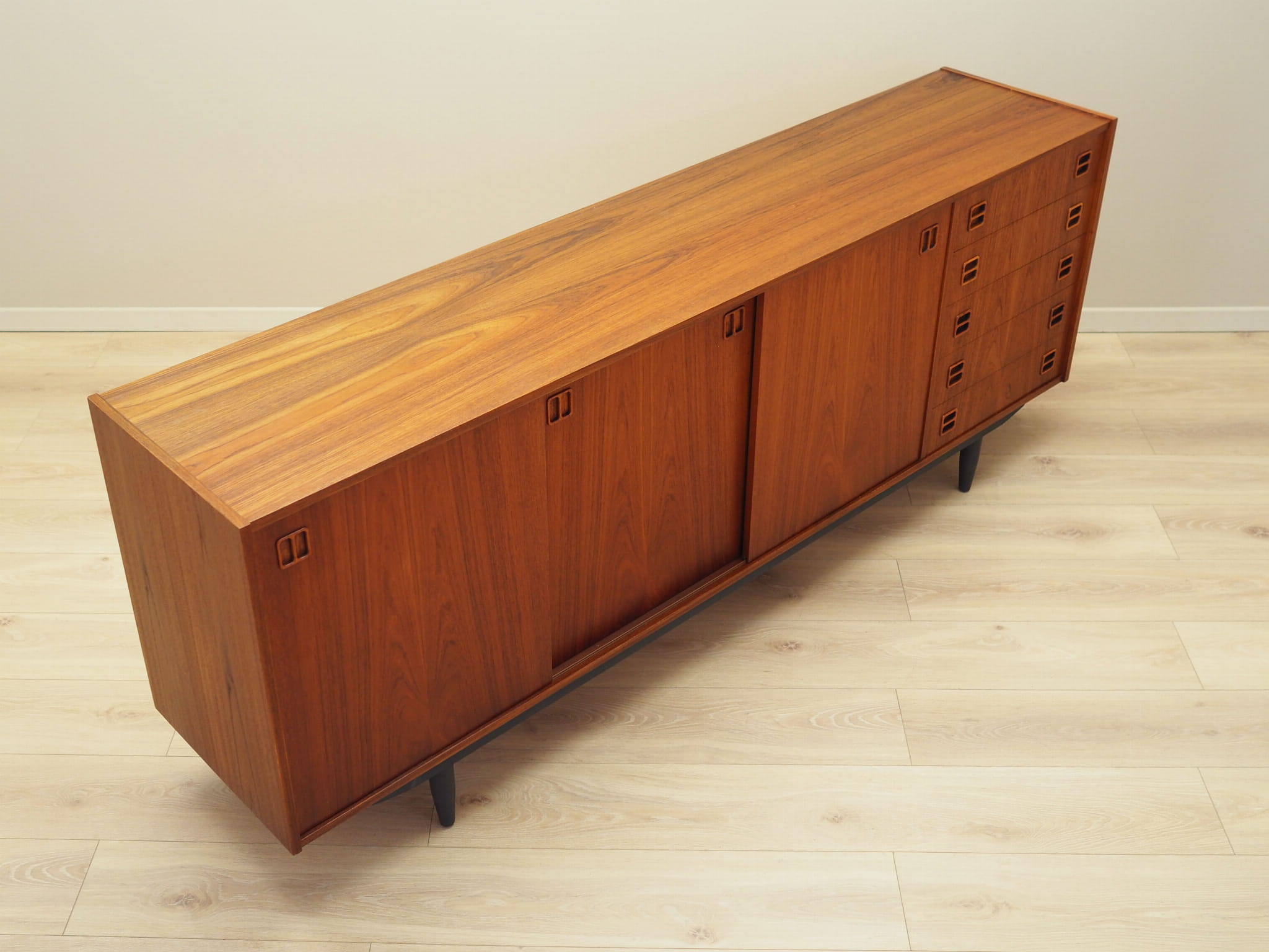 Vintage Sideboard Teakholz Braun 1960er Jahre