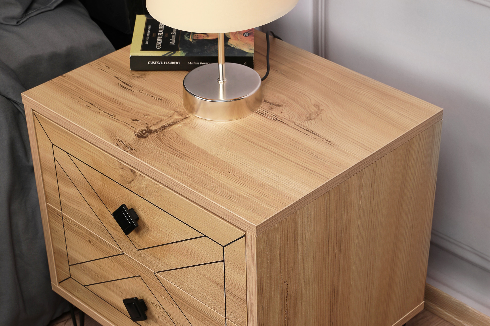 Luna bedside table Wood veneer