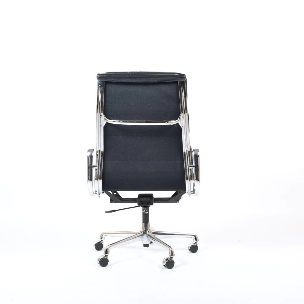Vitra Eames EA219 Aluminium Soft Pad Chair Schwarz