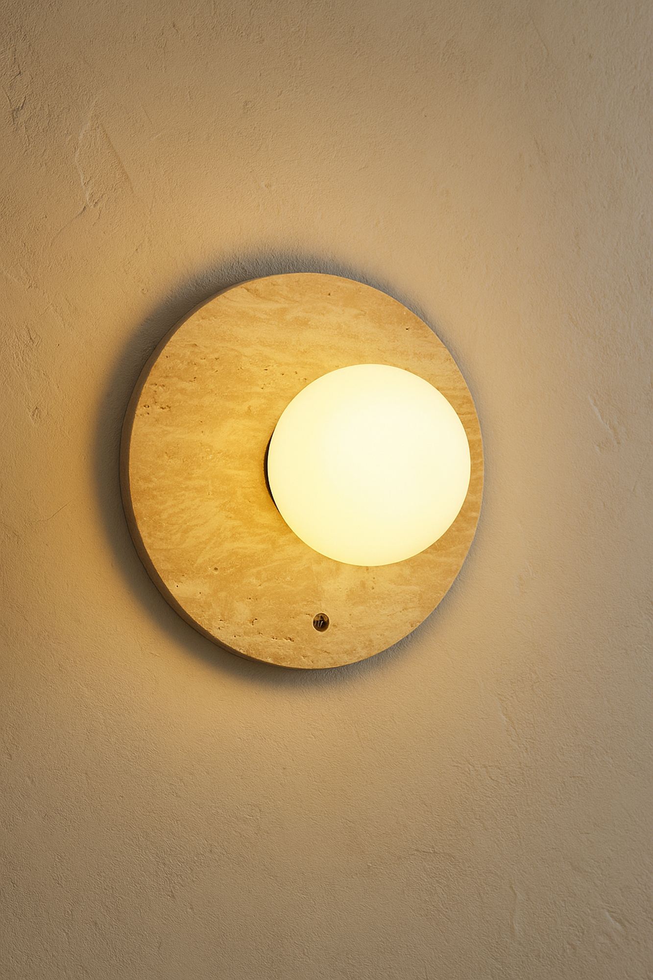 Tor-Nun-D Wandleuchte Travertin Creme