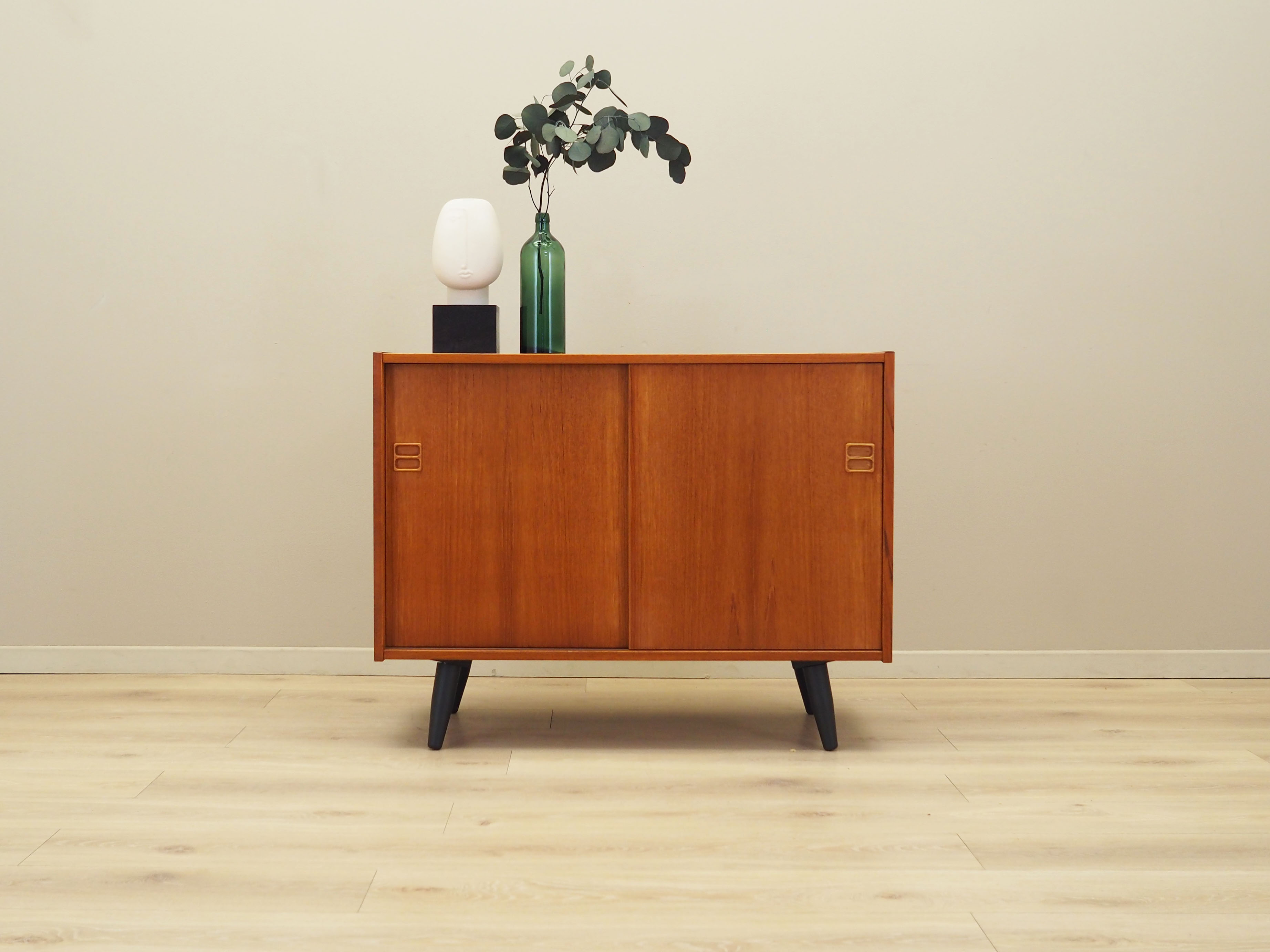 Schrank Teakholz 1970er Jahre