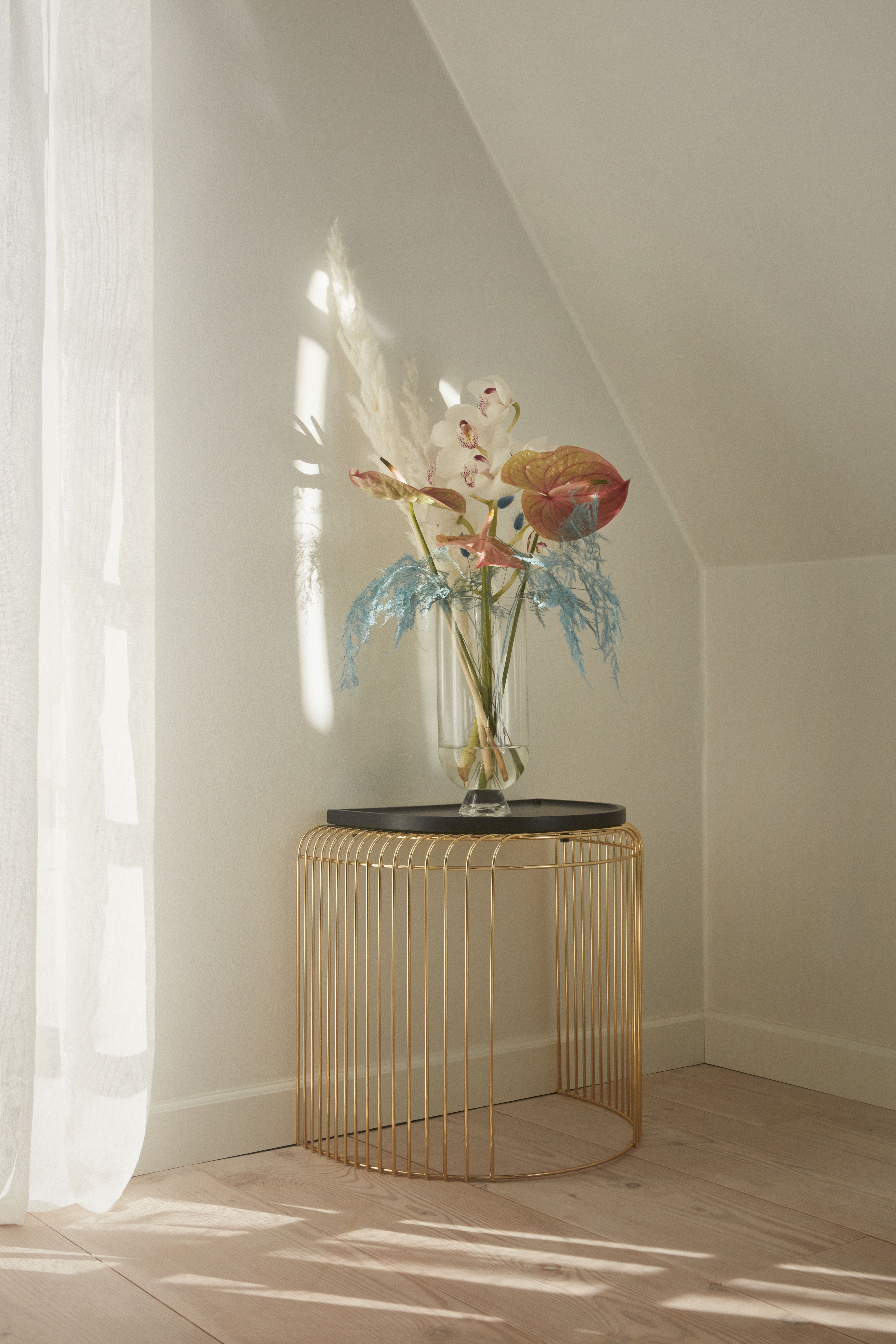 Curva Tisch Gold