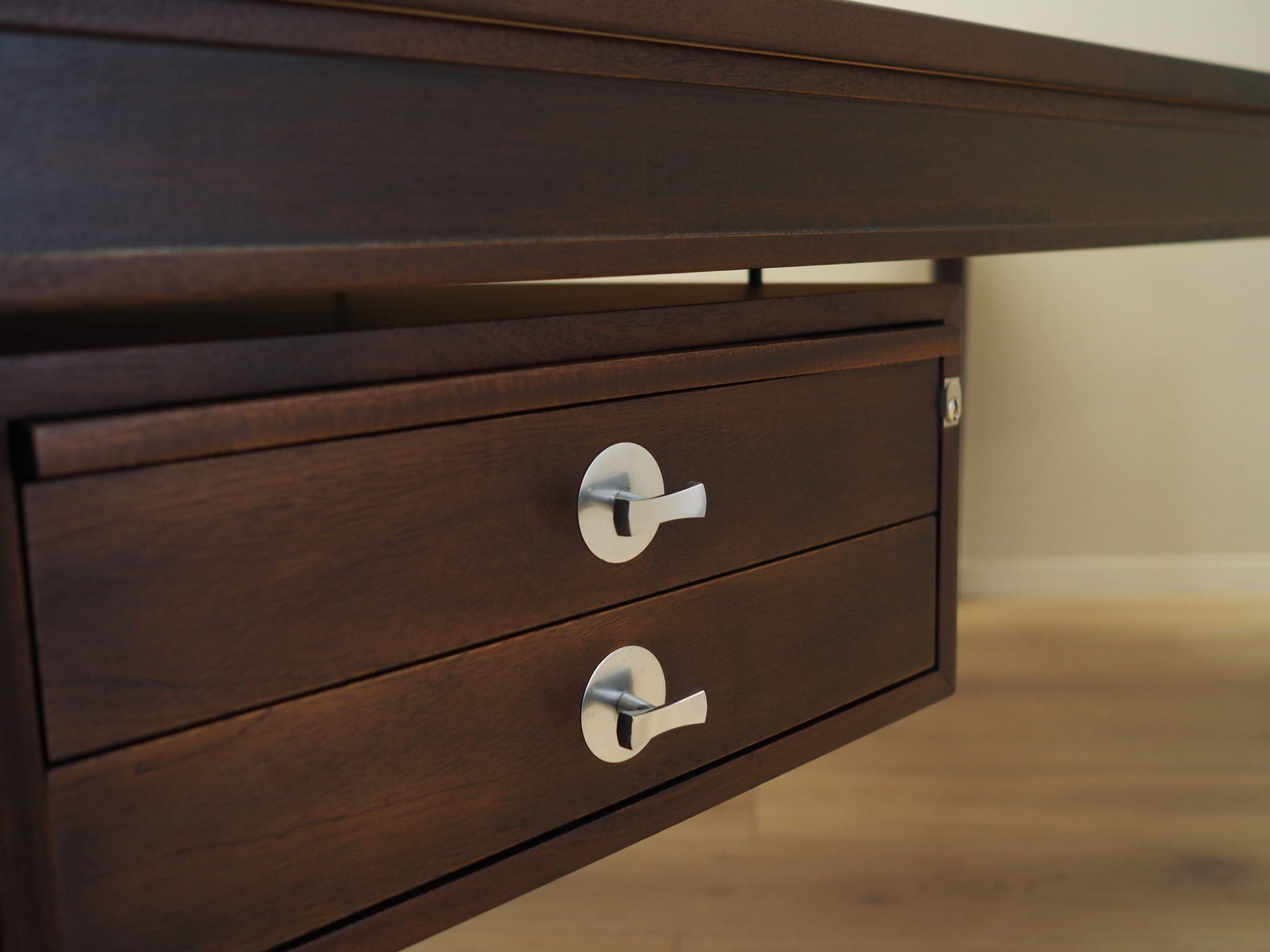 Mahogany Schreibtisch1970 Jahre