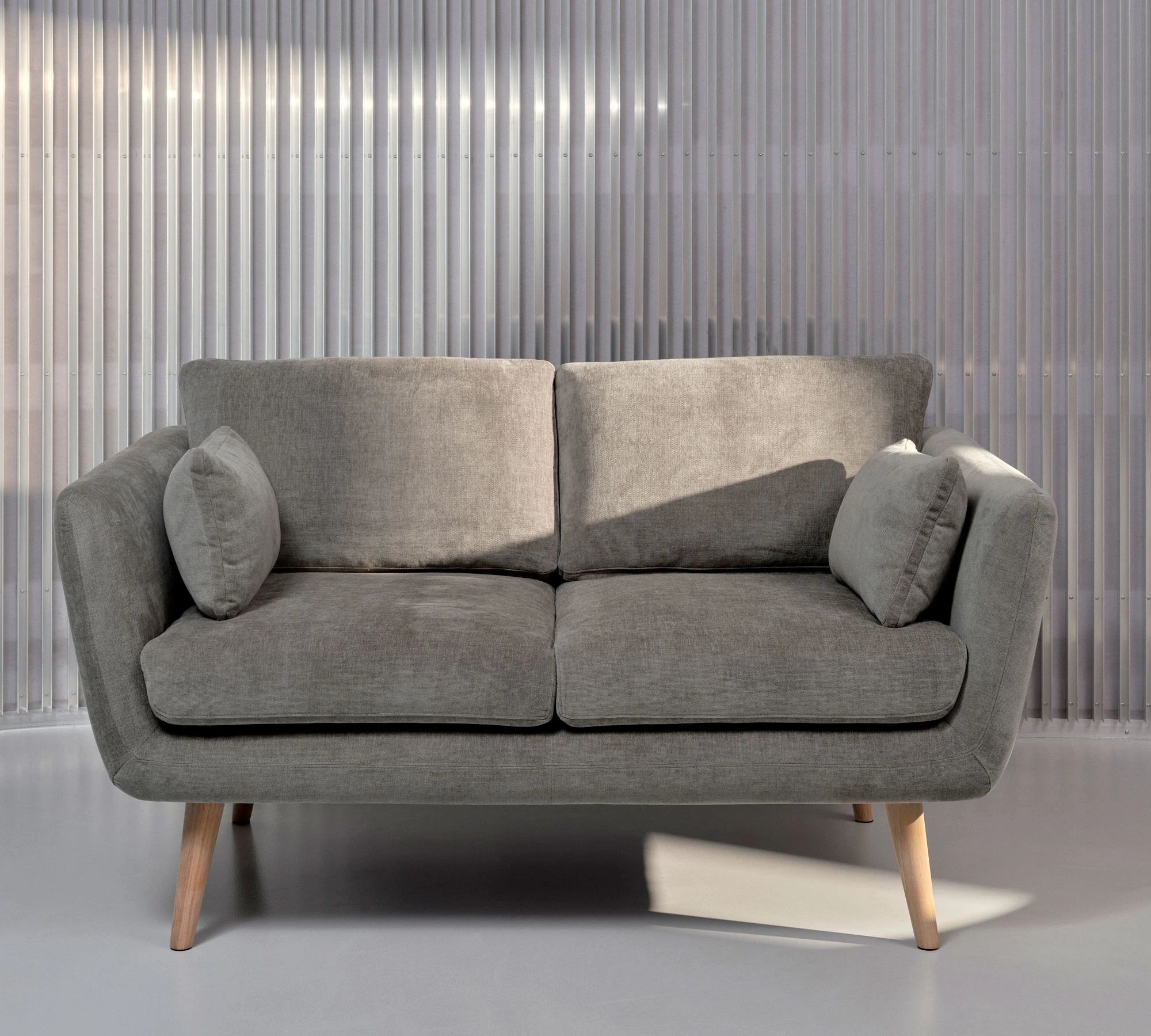 Sigrid Sofa 2-Sitzer Planet Grey Green