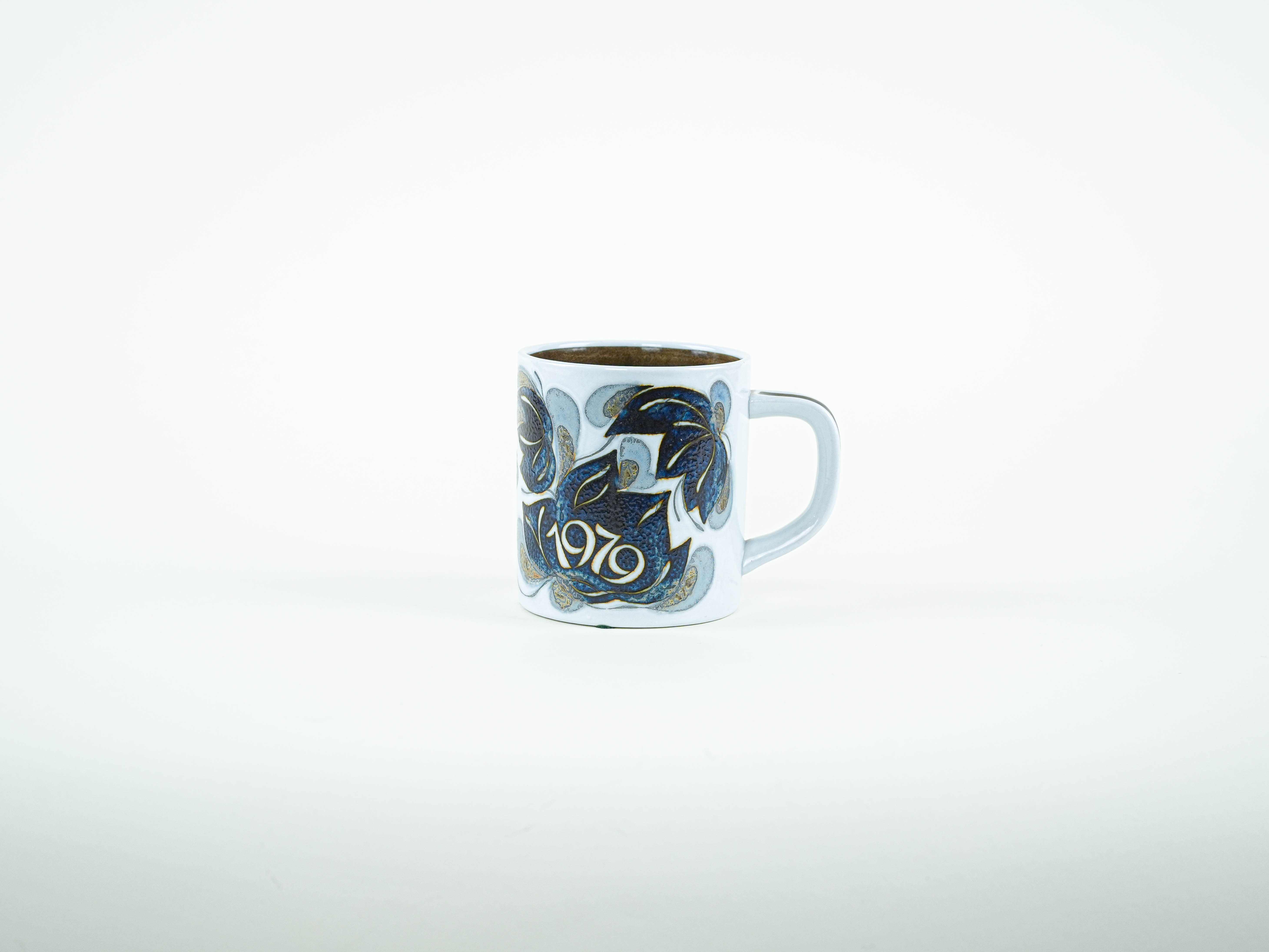 Porcelain cup 1970s Ivan Weiss