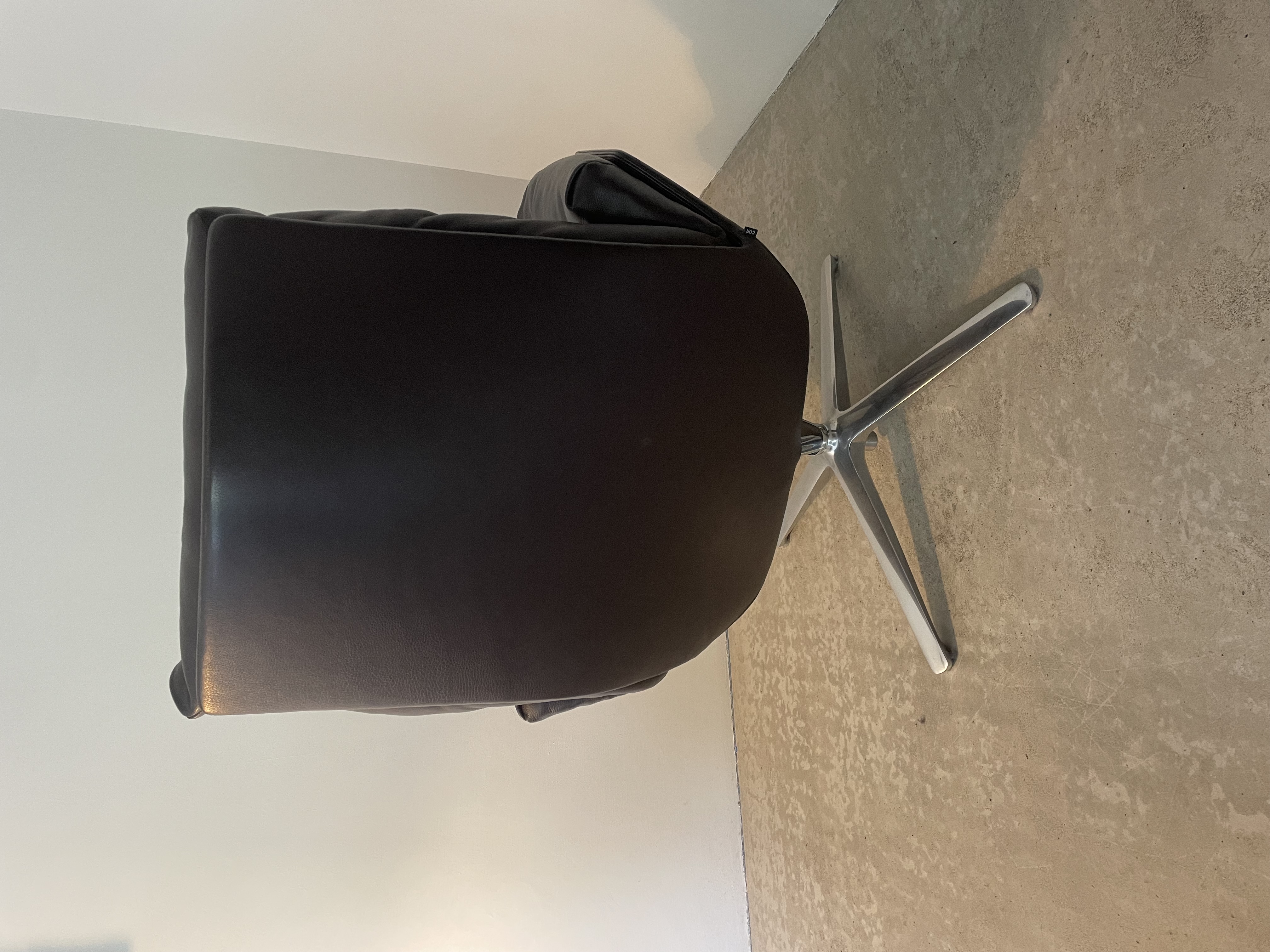 Cordia Lounge-Sessel Leder Puro 602 Braun