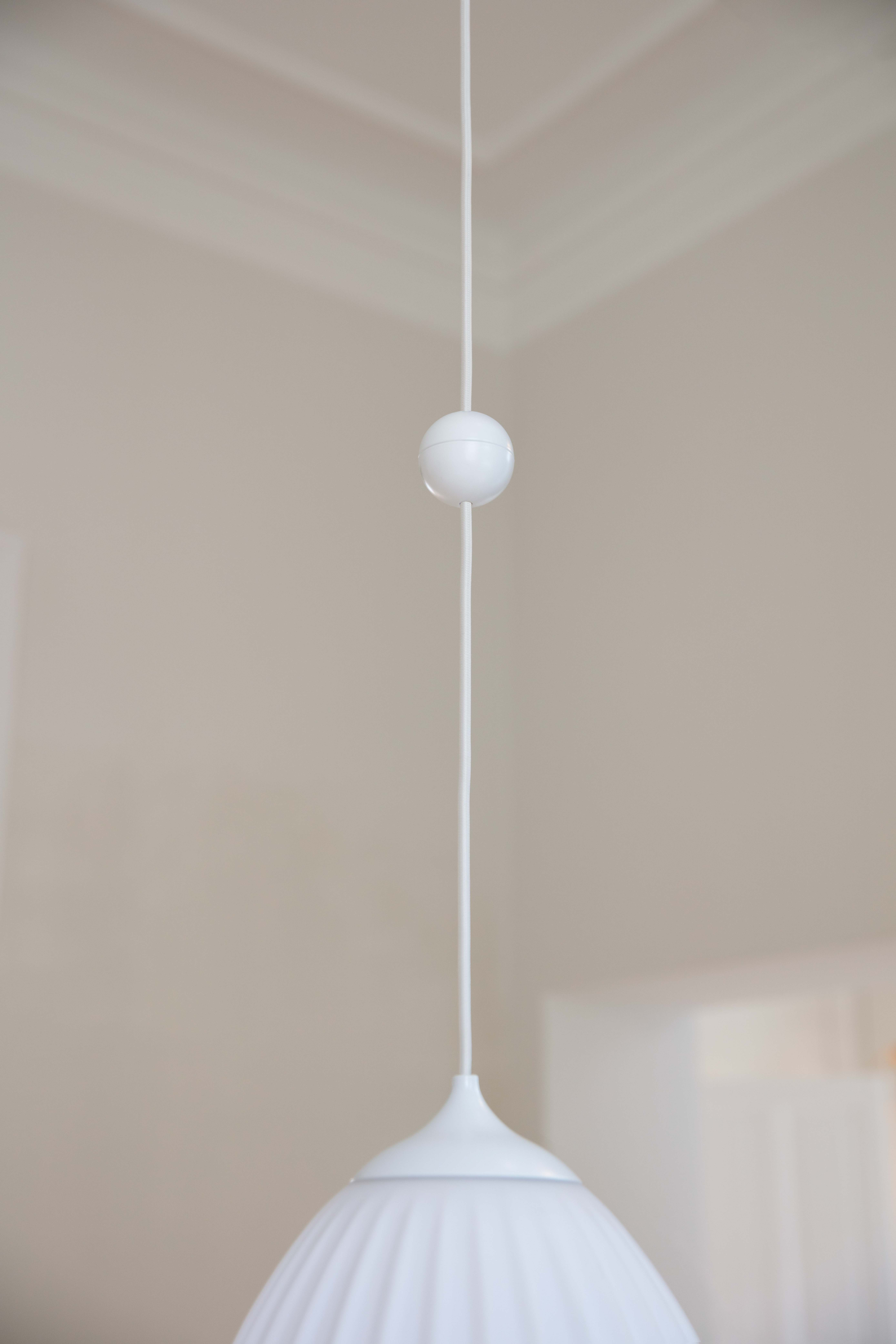 Vintage Kabelanschluss Weiß