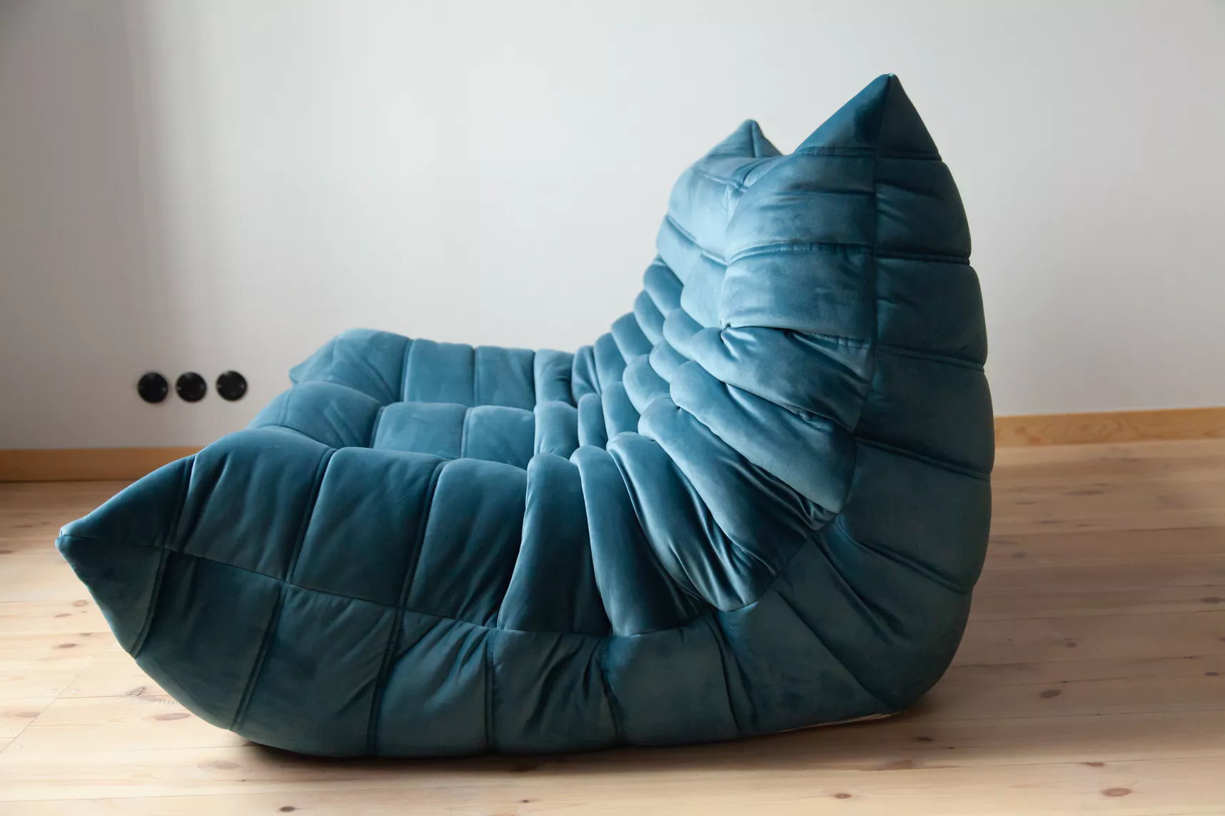 Togo Sofa 2-Sitzer Samt Meerblau