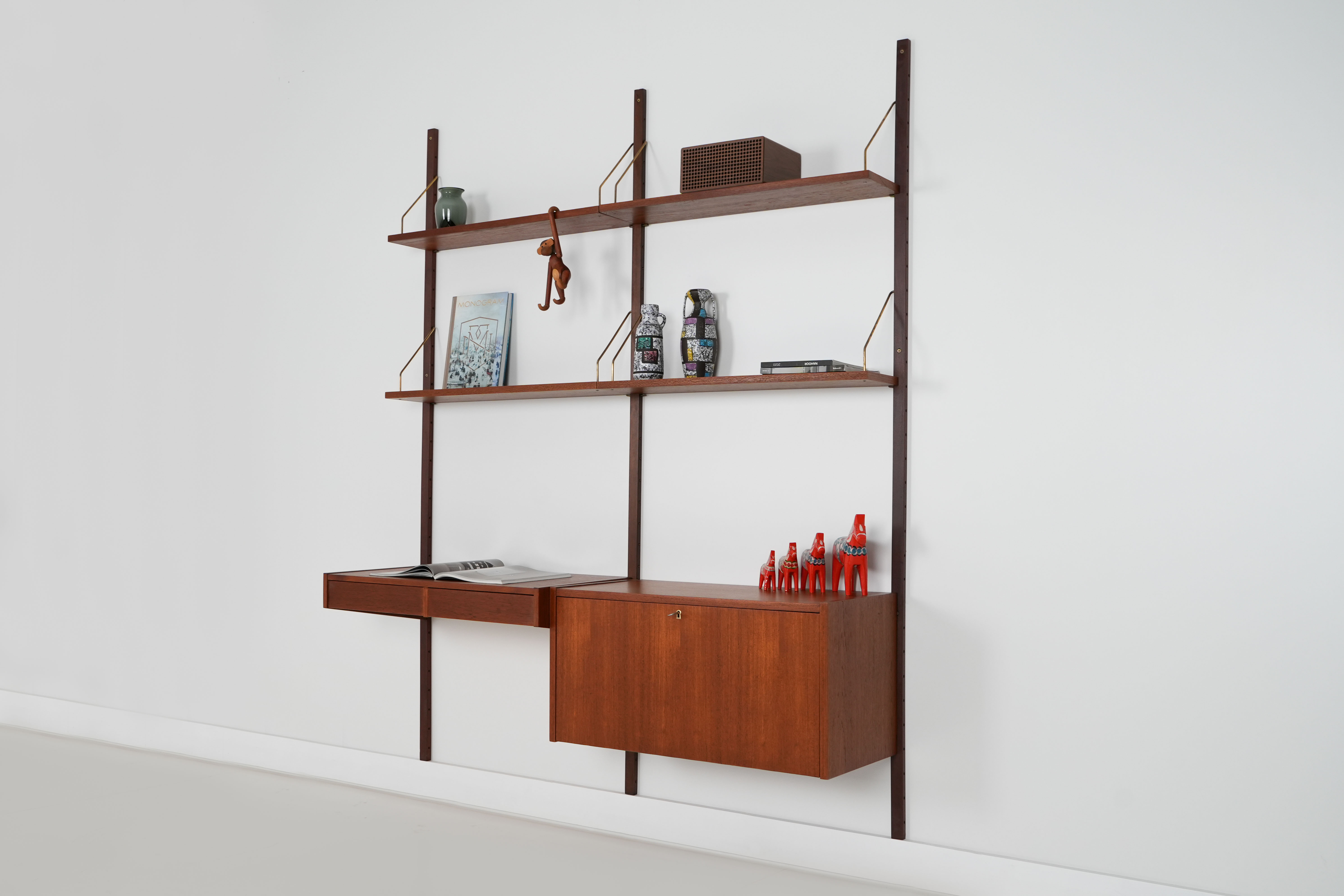 PS System Wall shelf Teak wood