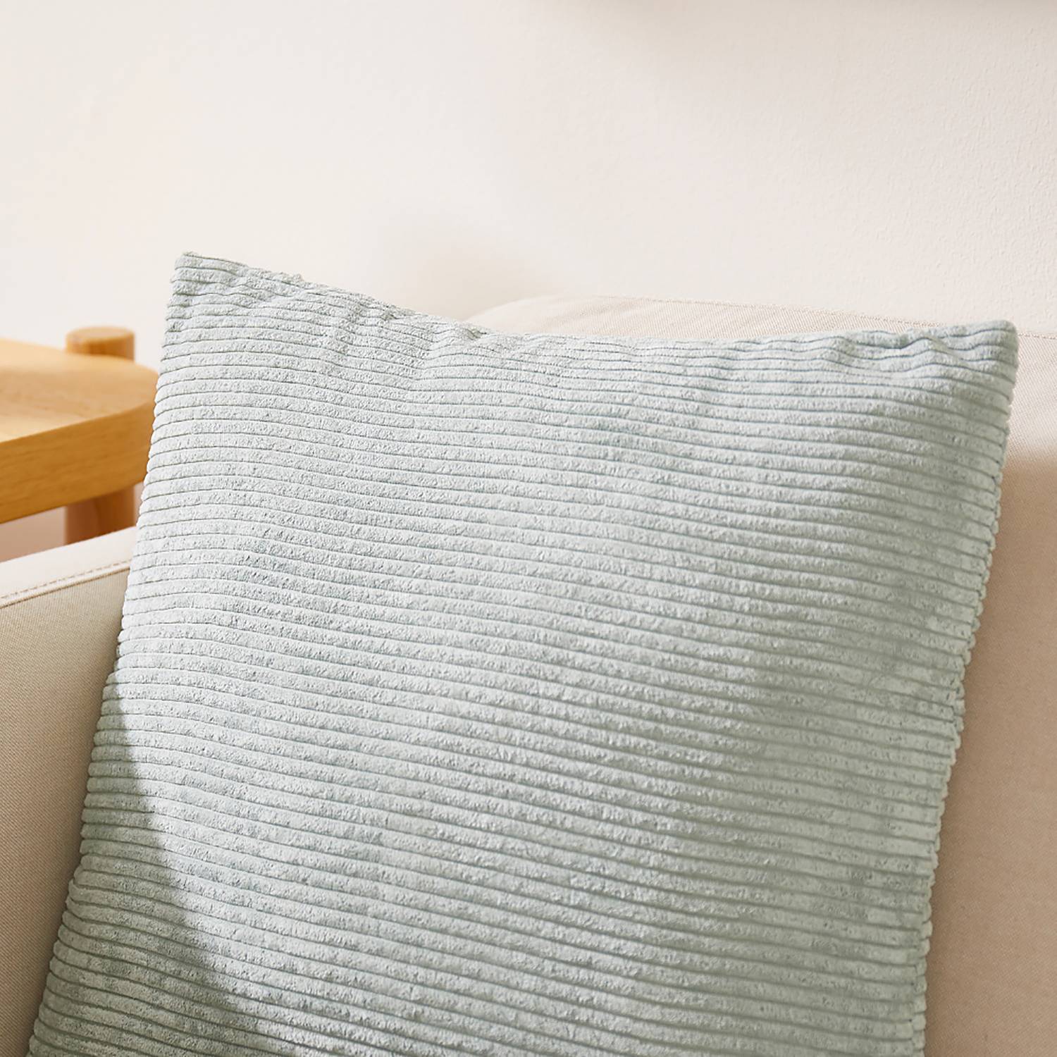 Emy Pillow Polyester Green