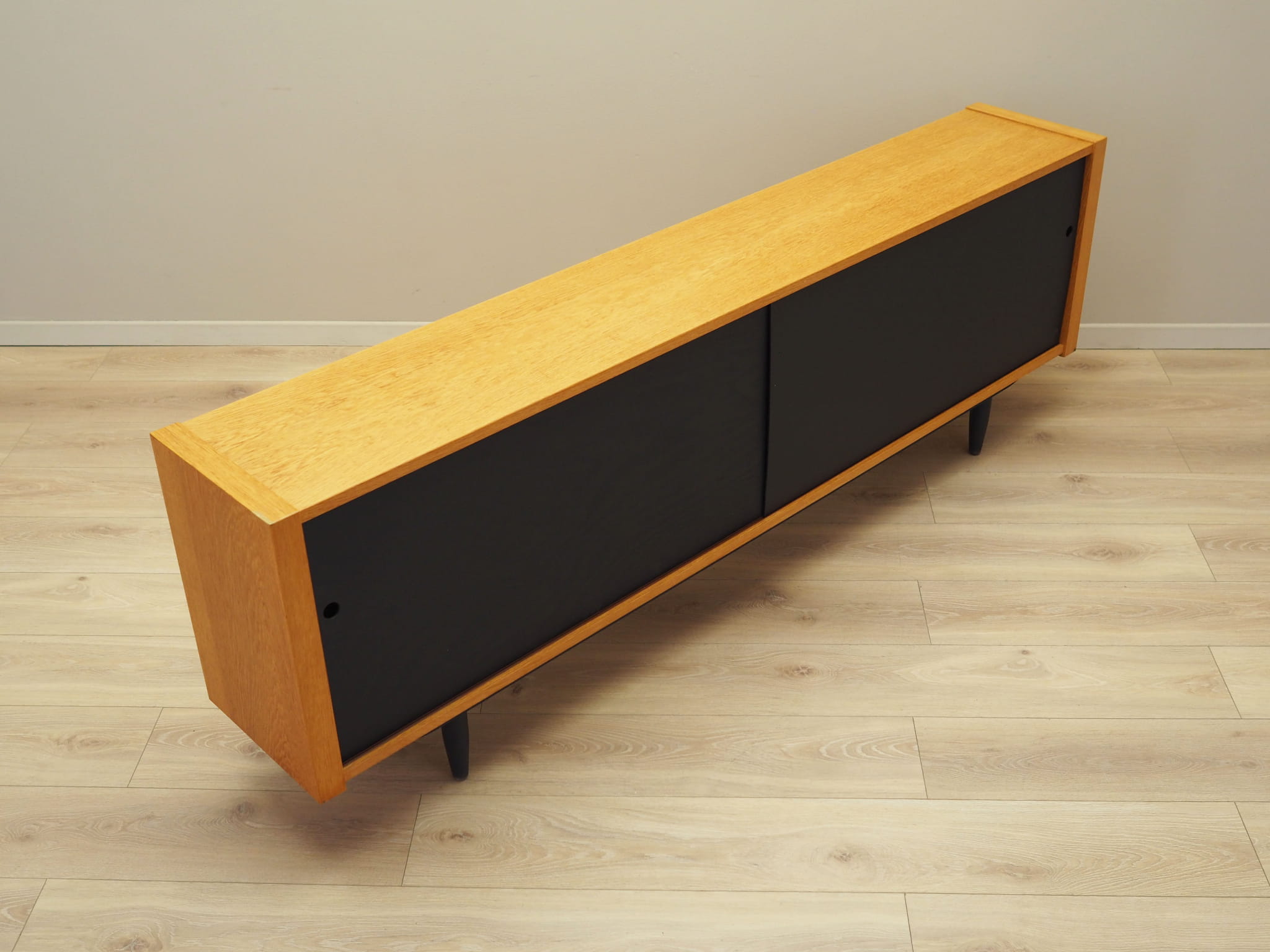 Vintage Sideboard Eschenholz Braun 1970er Jahre