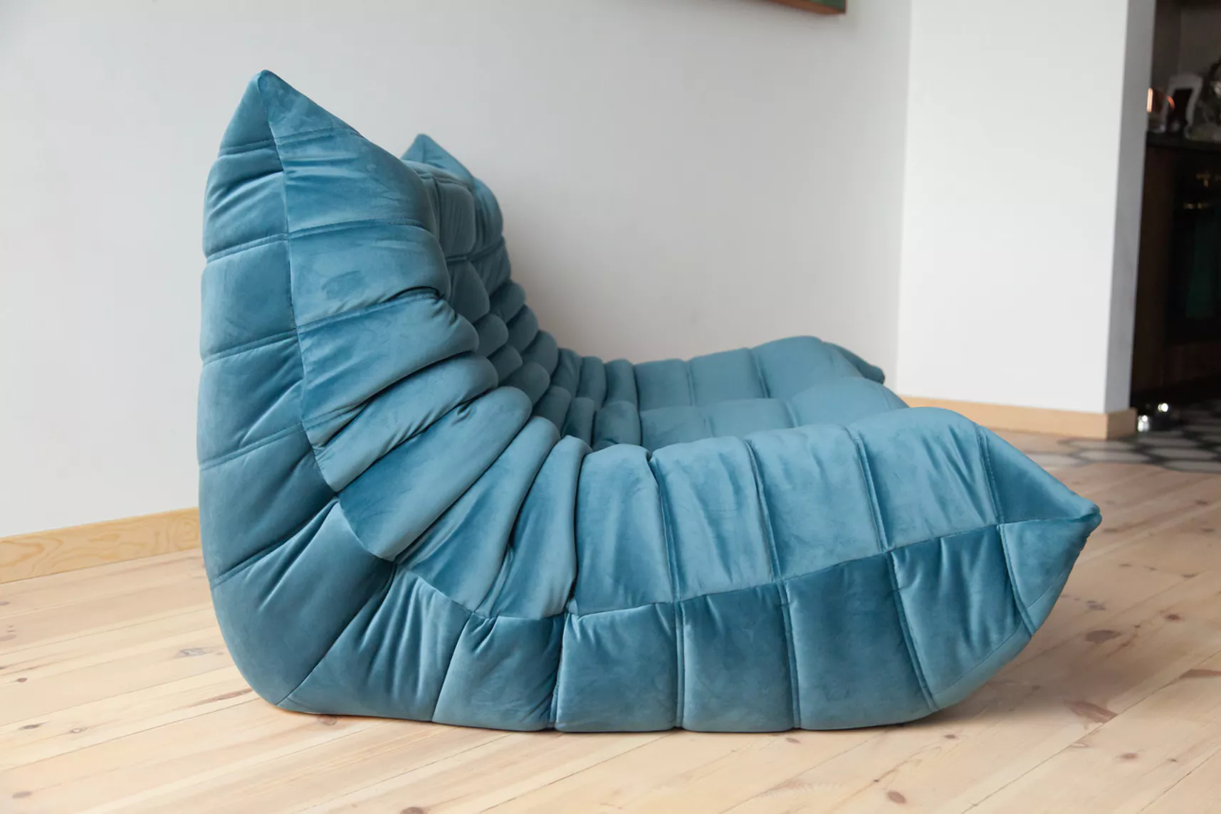 Togo Sofa 2-Sitzer Samt Meerblau