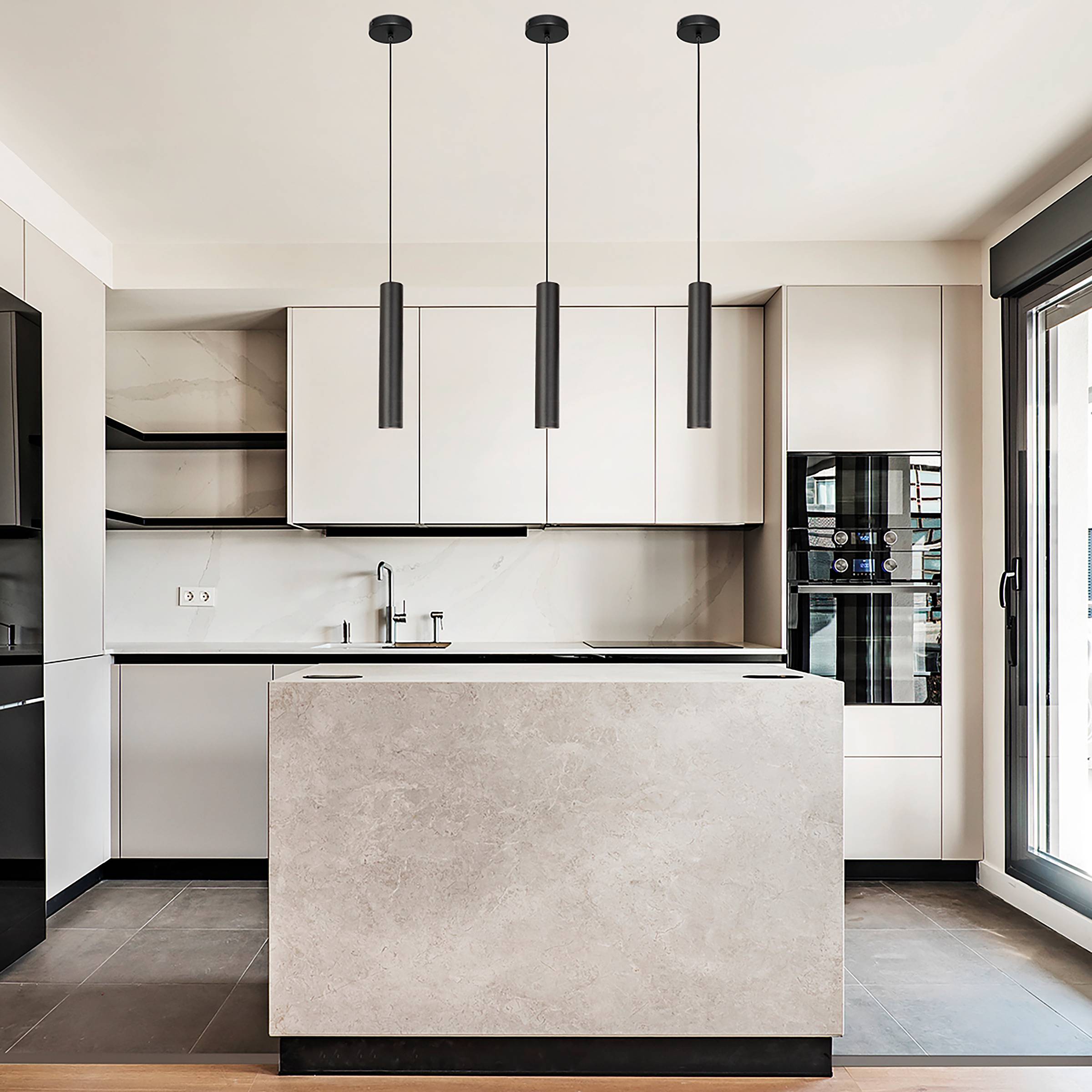 Tubel Pendelleuchte Schwarz