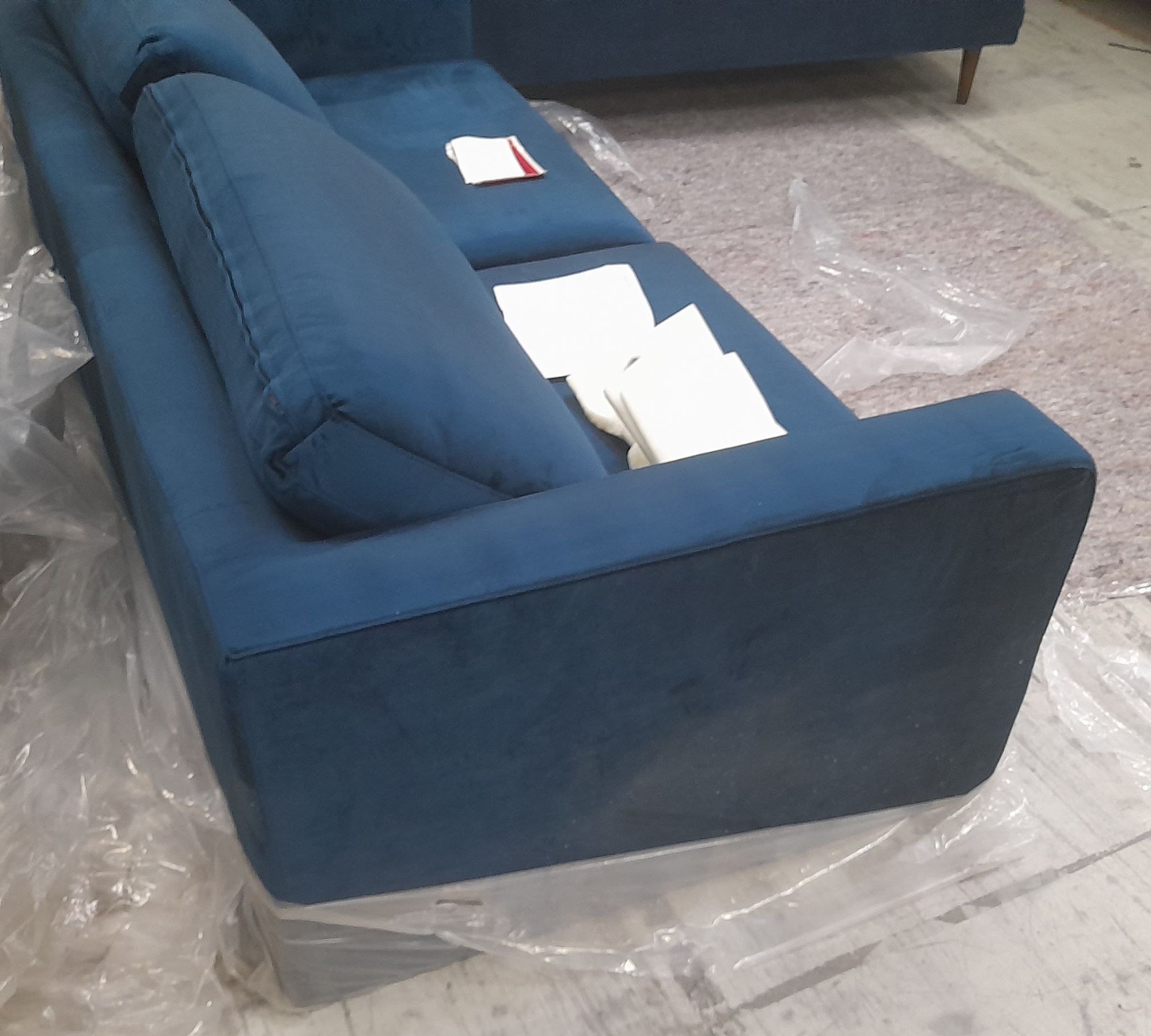 Dylan Sofa 3-Sitzer Velour Lux Petro