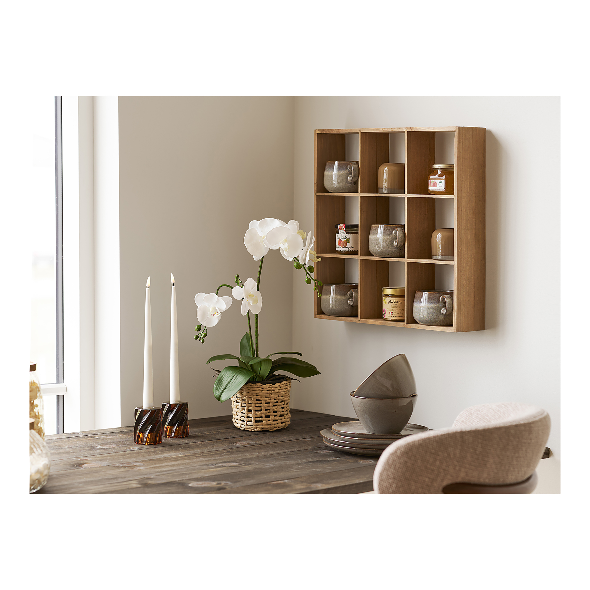 Dewees Cup Rack Solid Pine Wood Natural