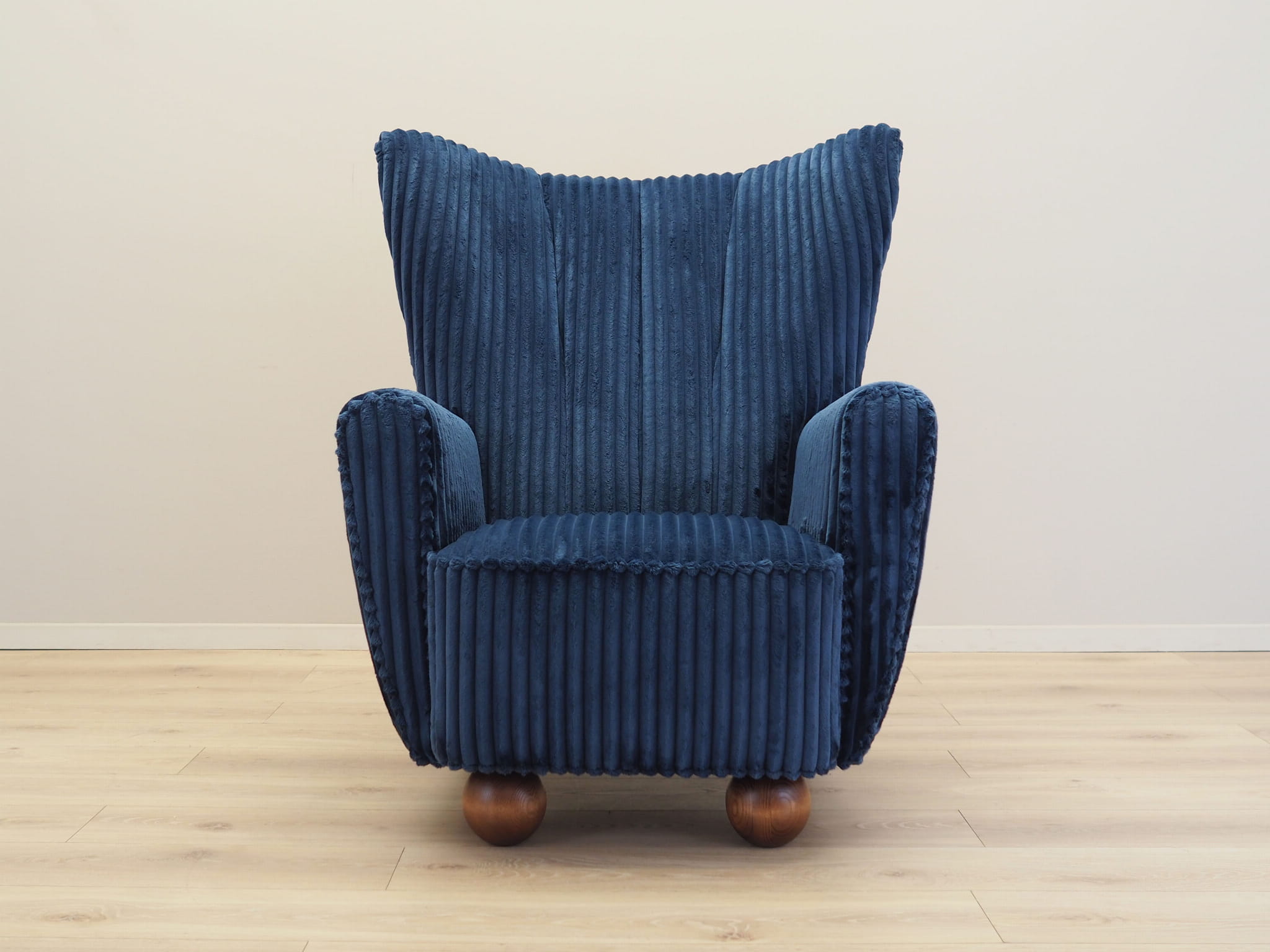 Armchair Velour Dark Blue