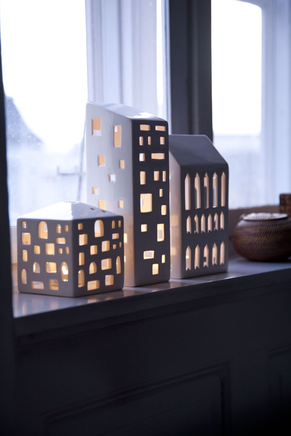 Urbania Light Houses Ceramic White