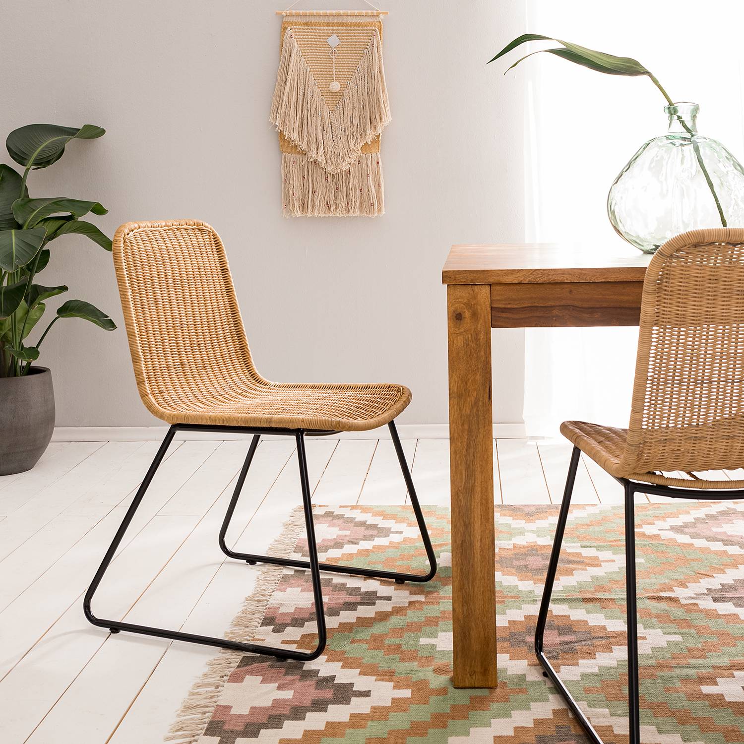 2x Esszimmerstuhl Vuna Rattan Metall Natur Schwarz