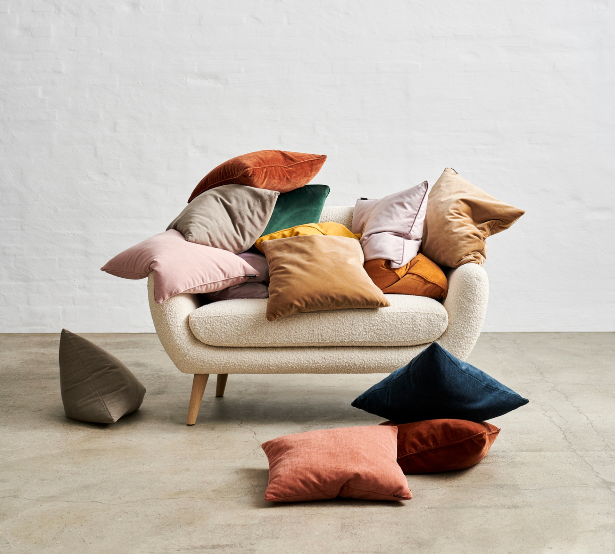 Posh Cushion Martinique with down filling 40 x 60 cm