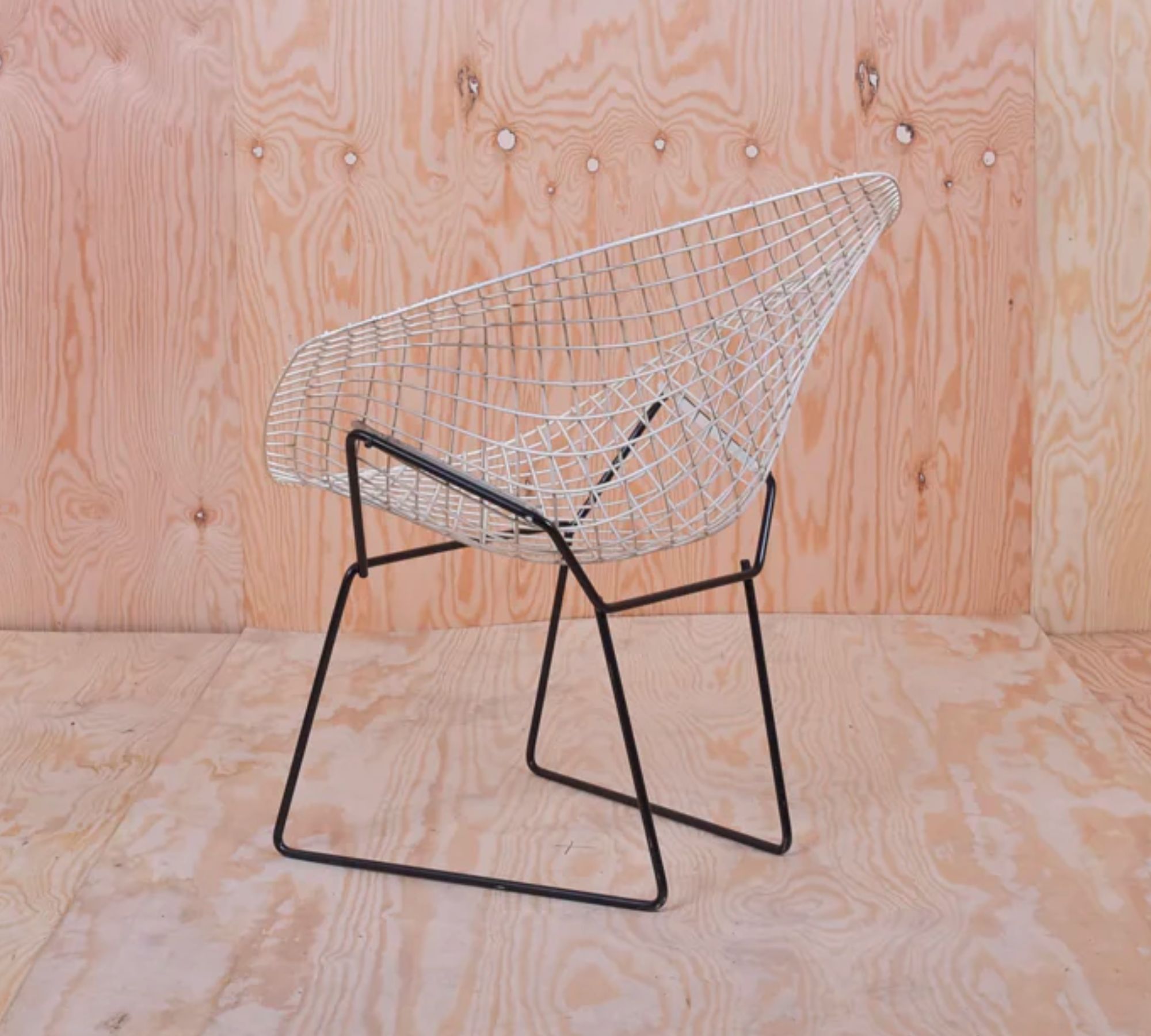 Bertoia Diamond Chair Stahl Weiß