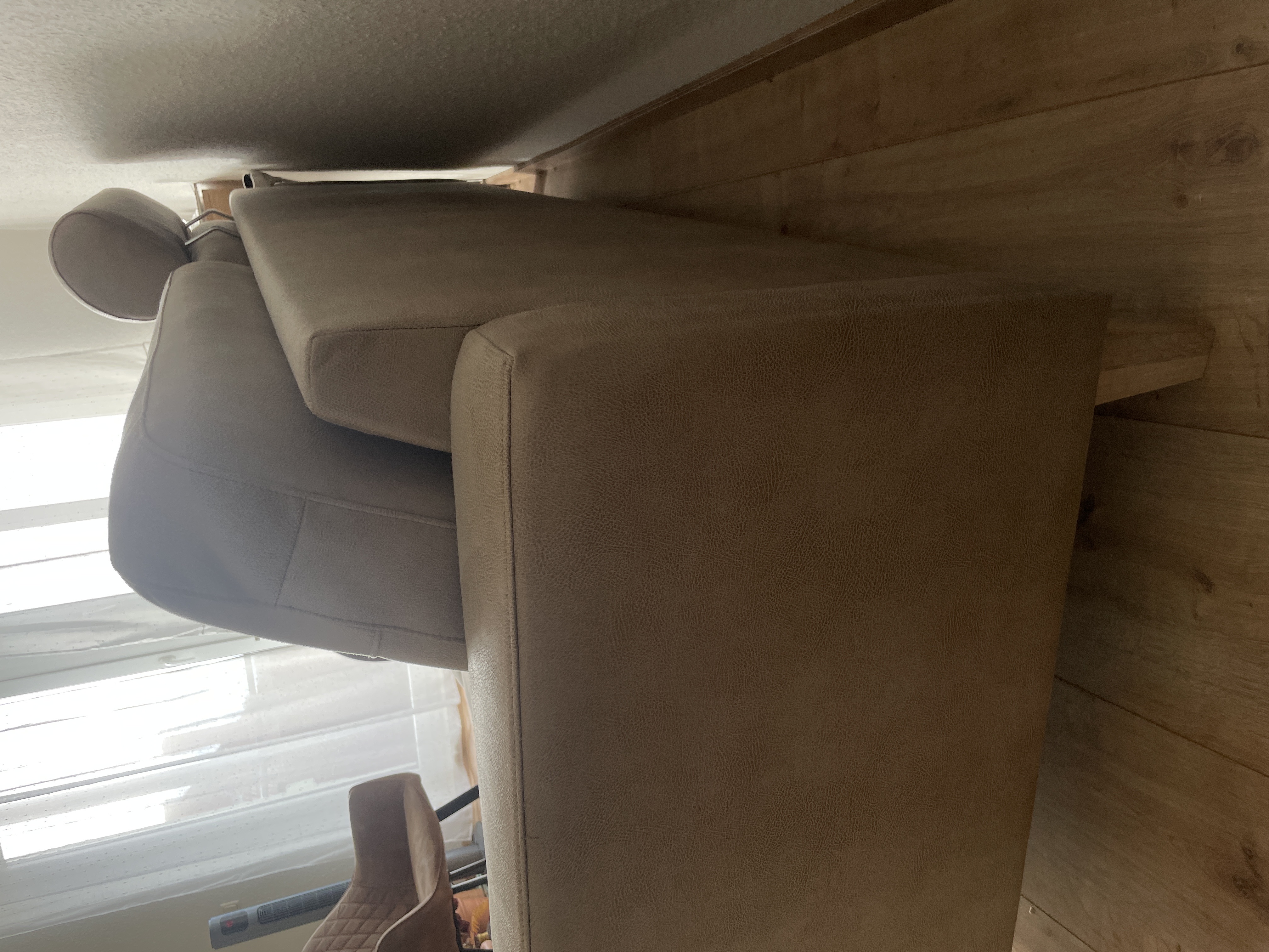Sofa 3-Sitzer Kunstleder Holz Beige