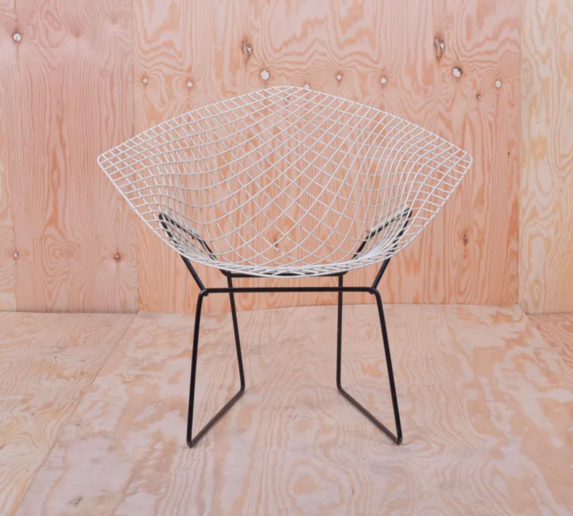 Bertoia Diamond Chair Stahl Weiß