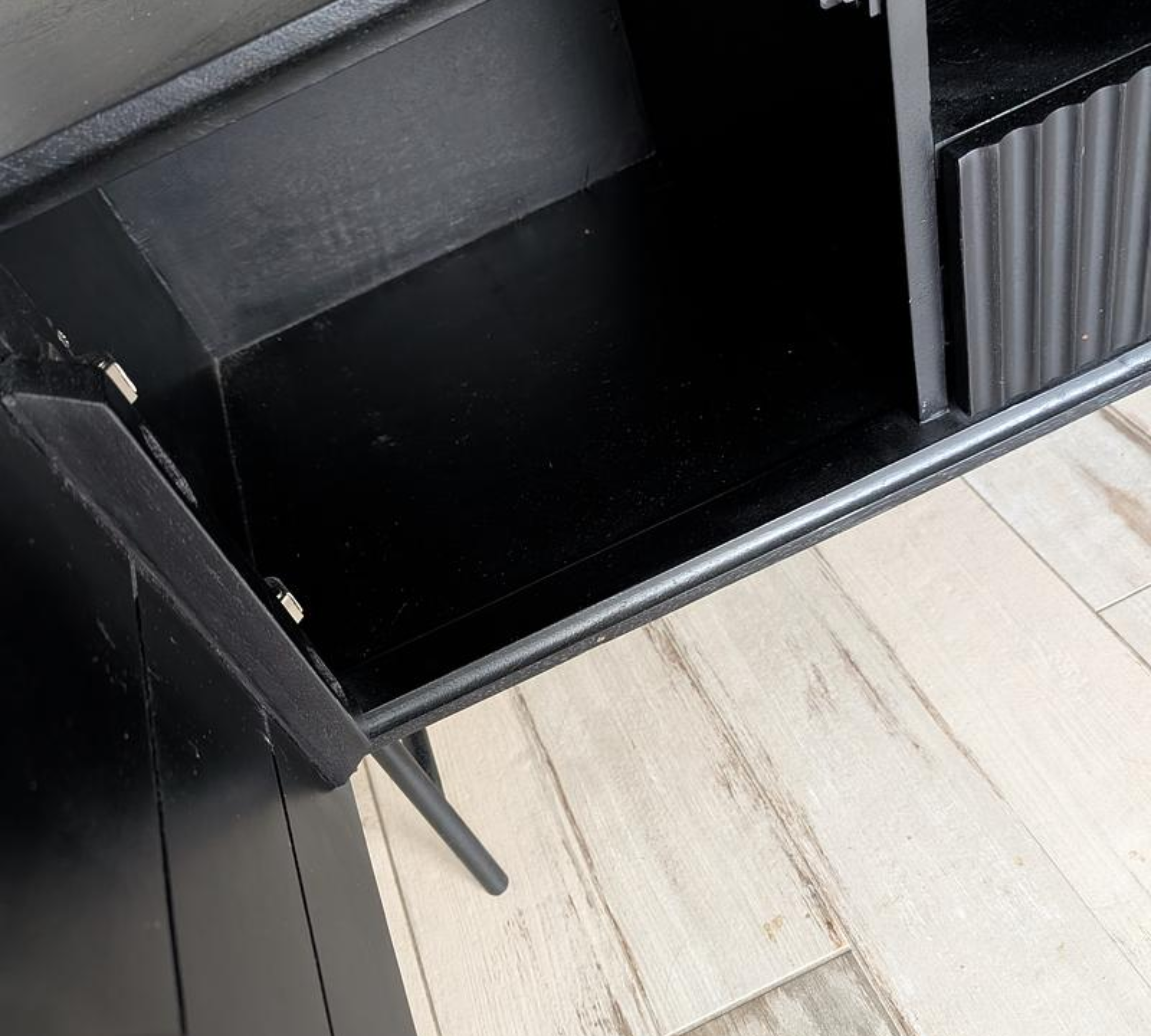 TV Lowboard Schwarz Gold