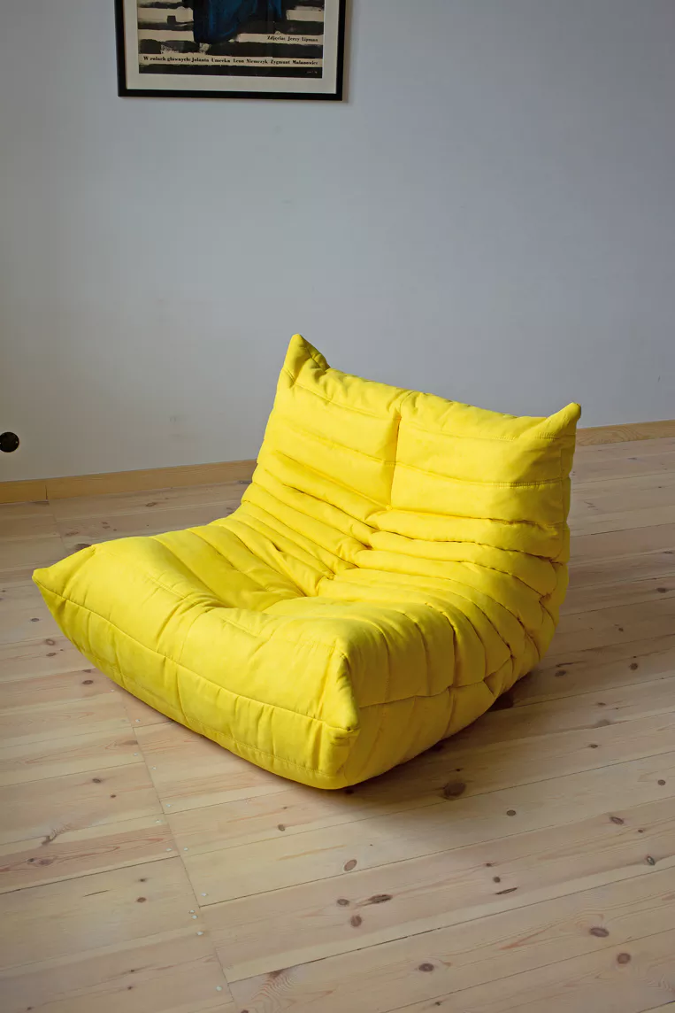 Togo armchair and ottoman set 2-piece. Textile lemon yellow