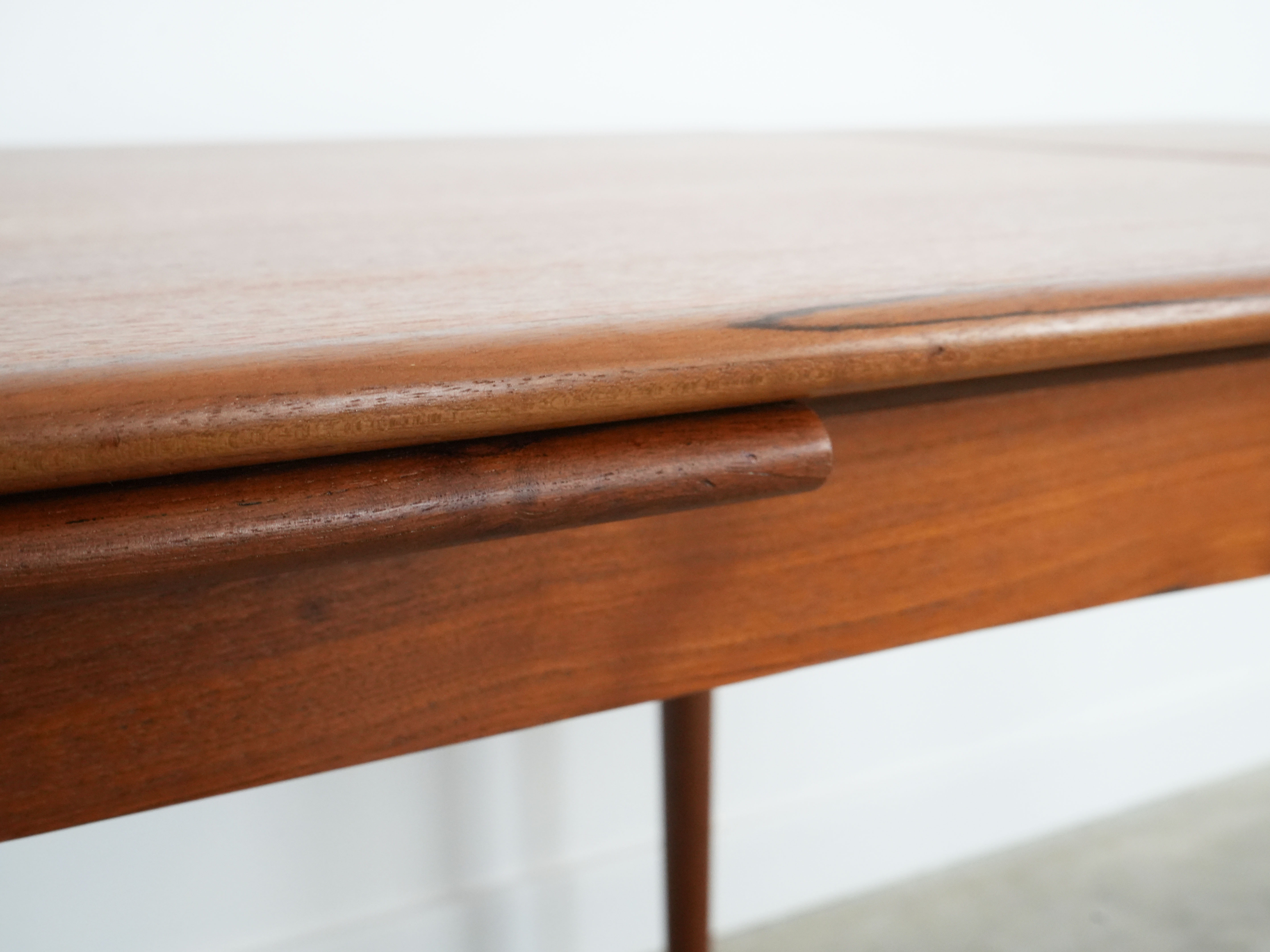 Dining table teak 1970s