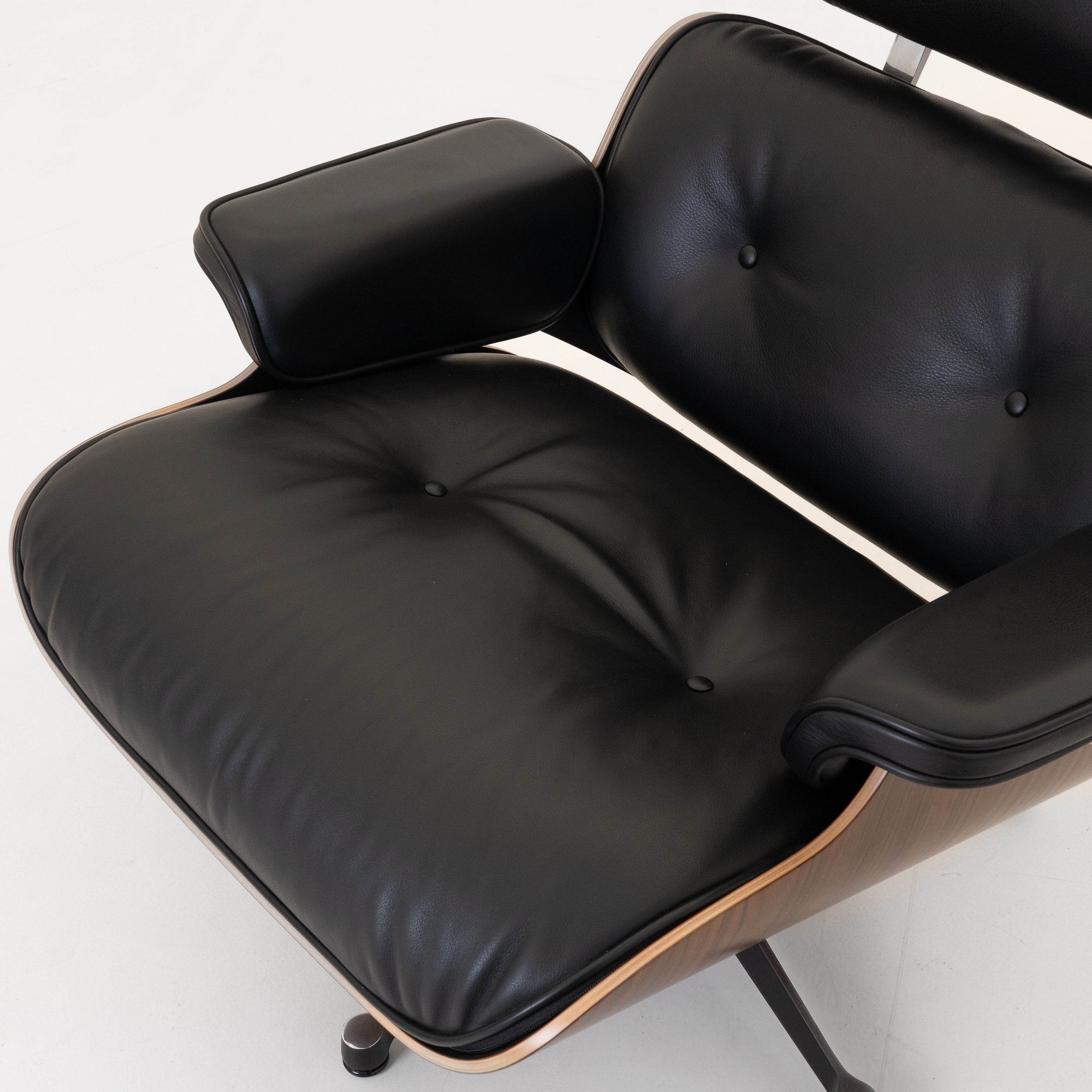 Eames Lounge Chair mit Ottoman Palisander Schwarz