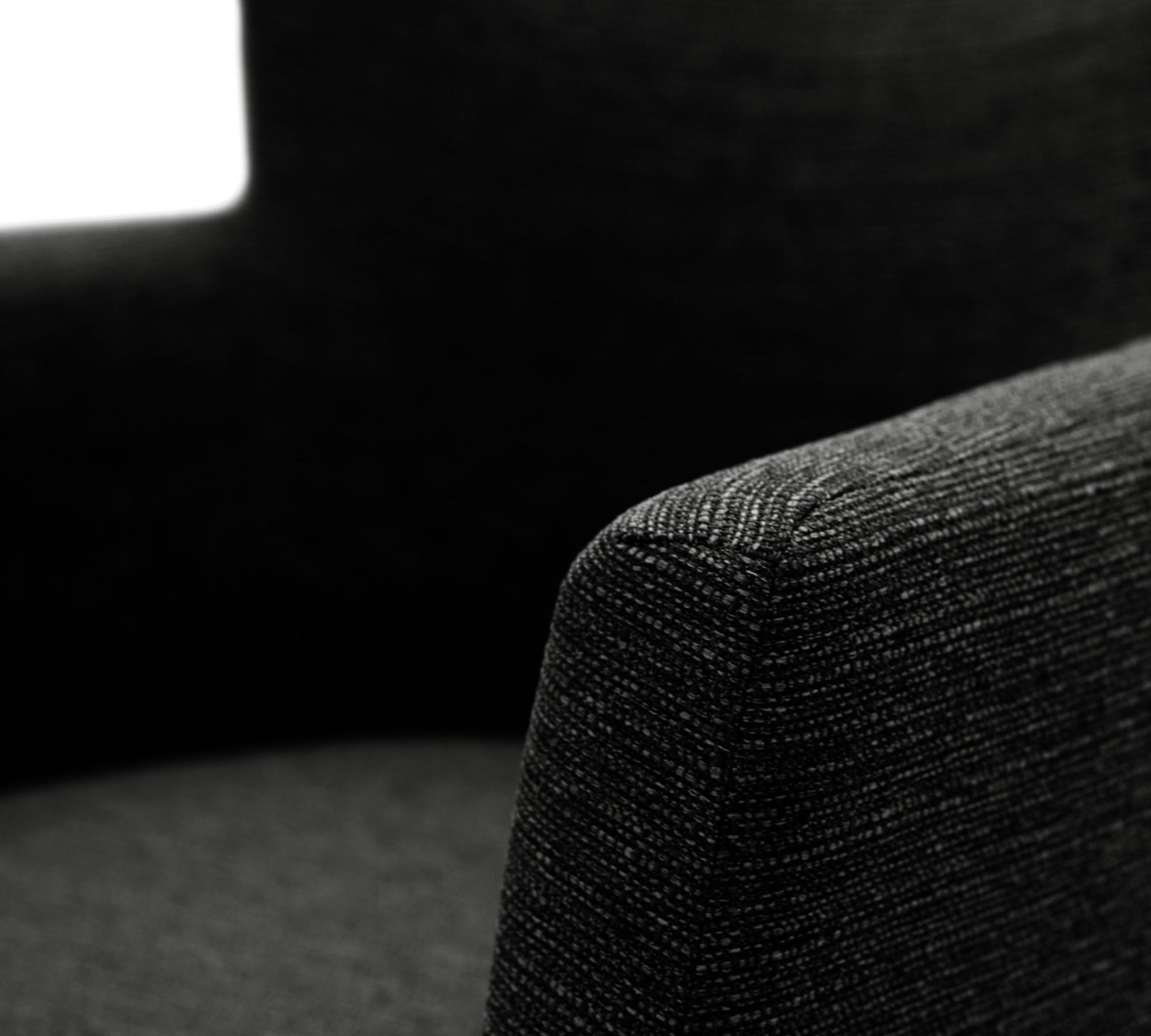 2x Armlehnstuhl Billie Schwarz