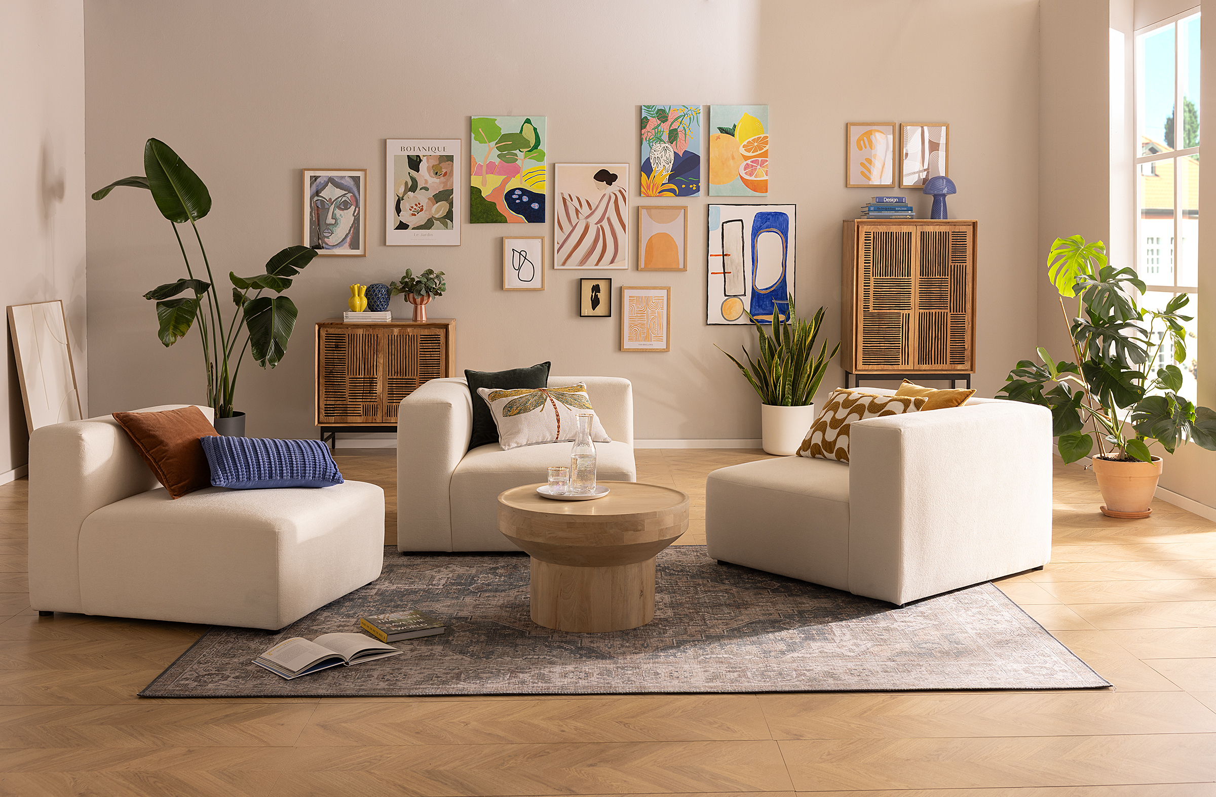 Coffee table SPUNK solid mango wood