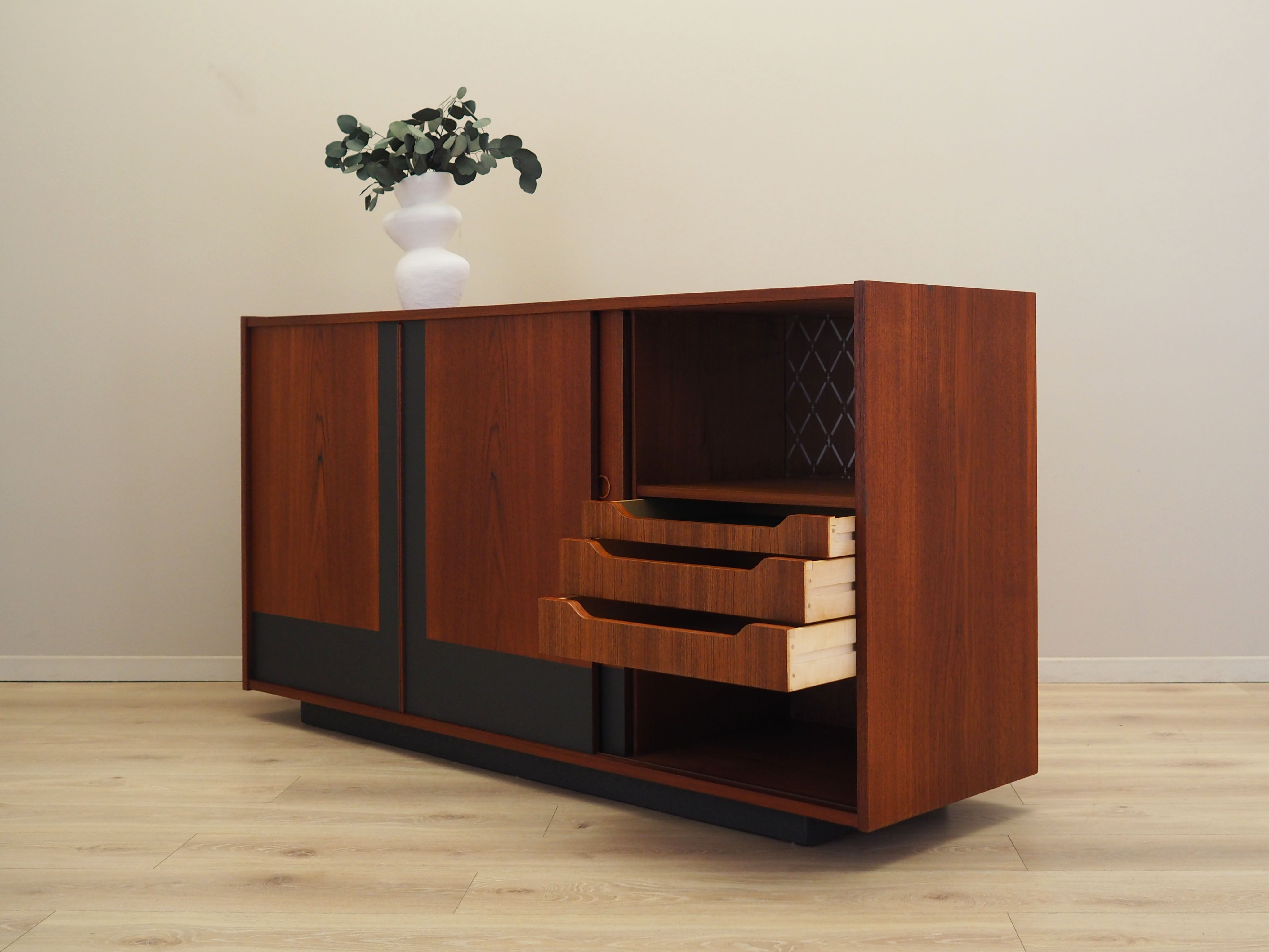 Sideboard Teakholz 1970er Jahre