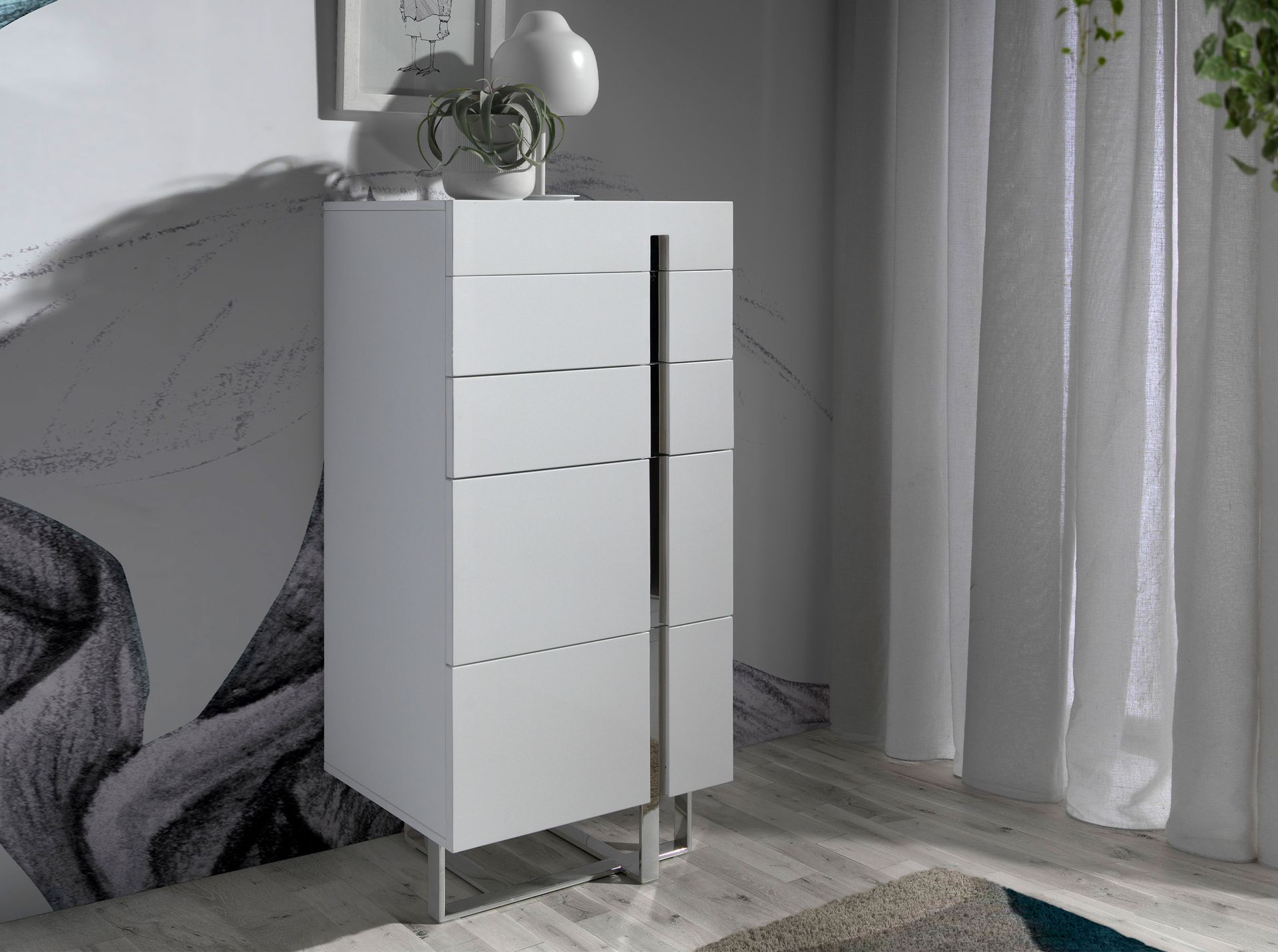 7018 Chiffonier Verchromter Stahl