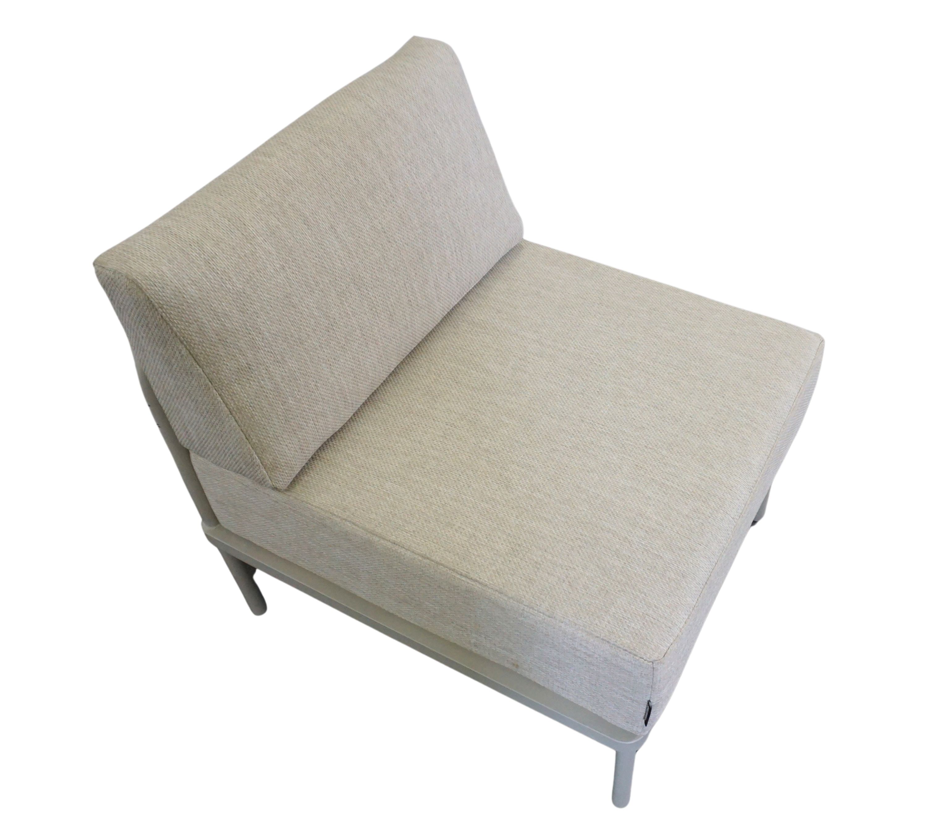 Hadley Outdoor 1-Seater Module Marzipan