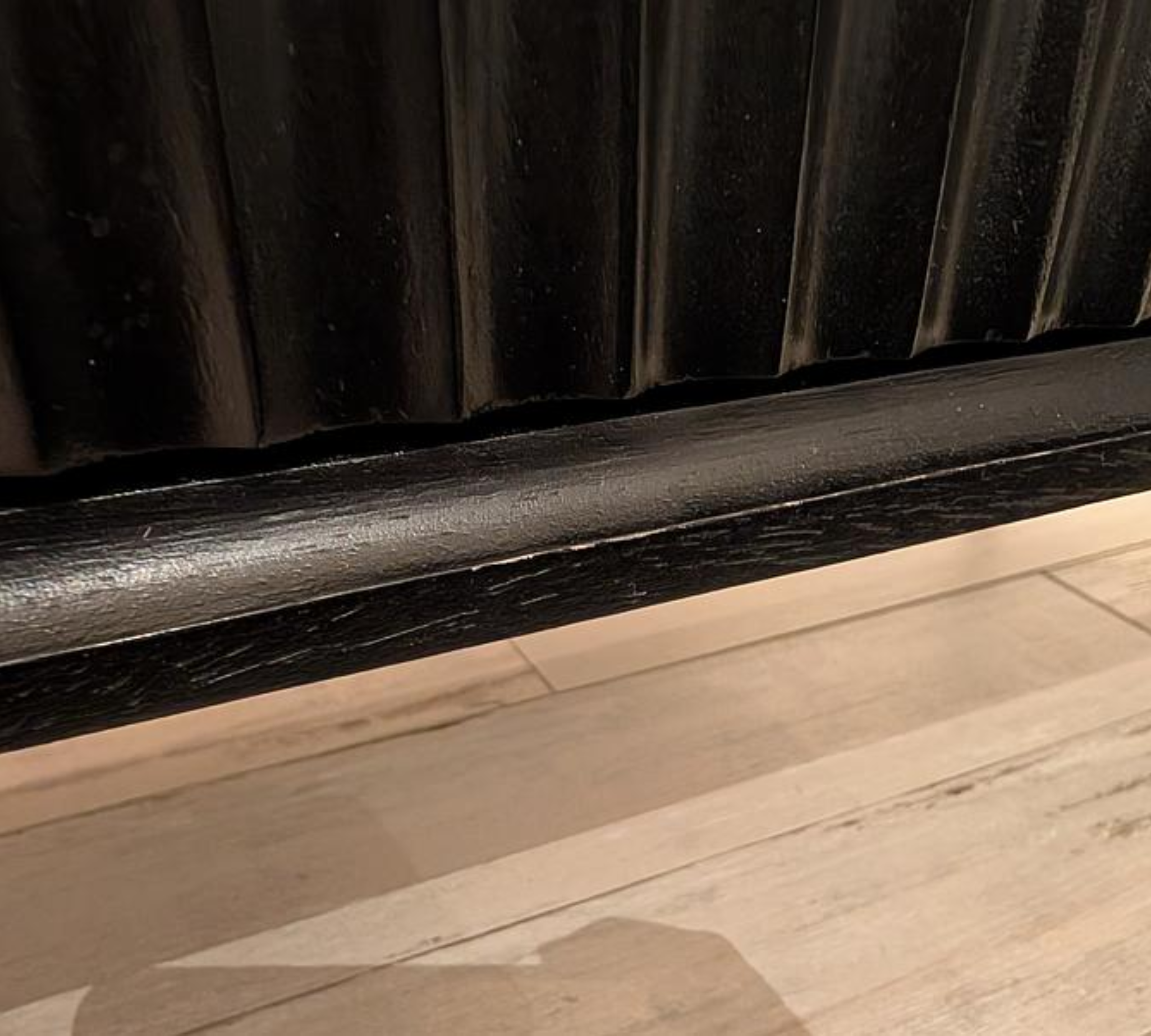 TV Lowboard Black Gold