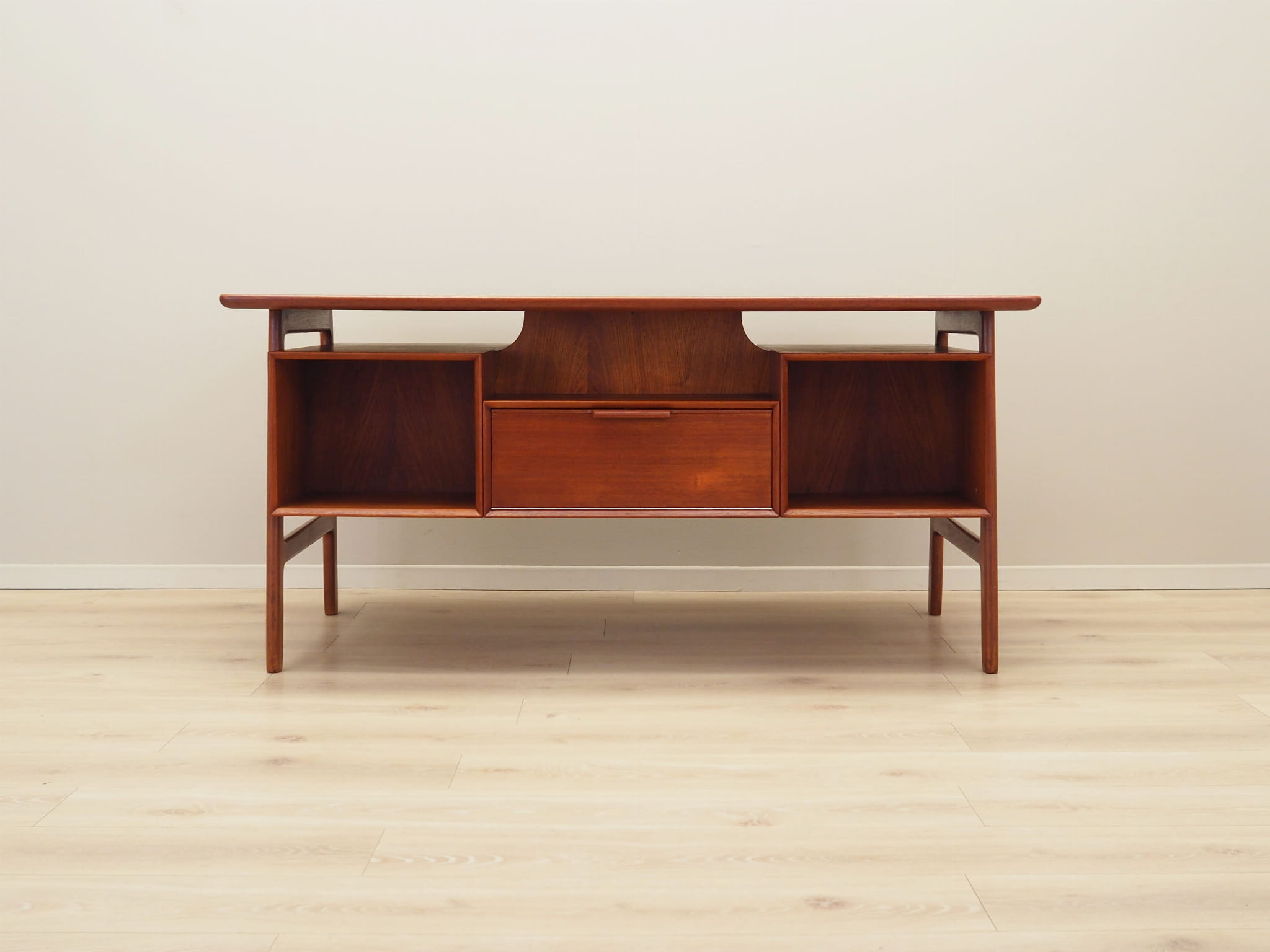 Vintage desk teak brown 1970s