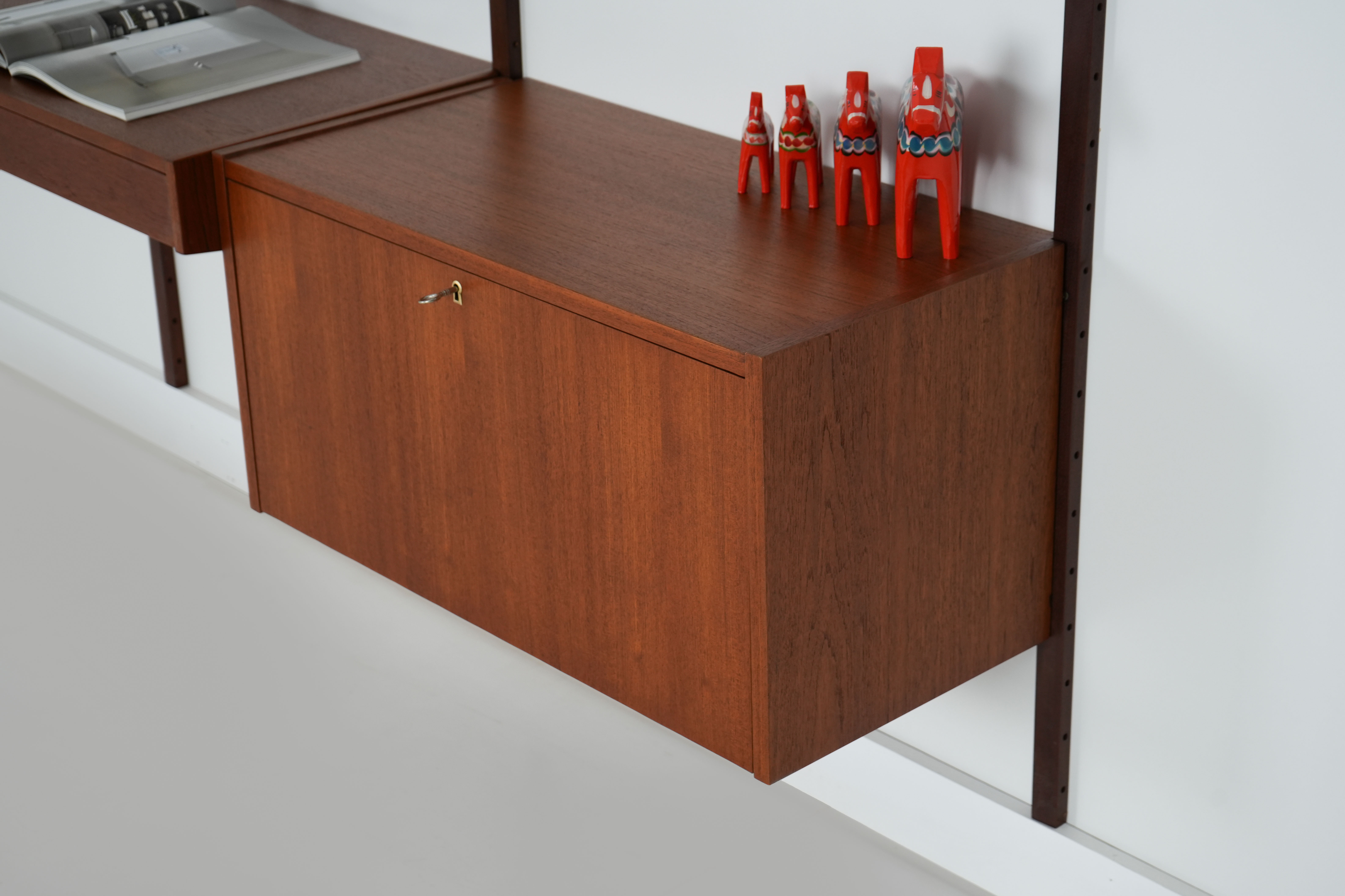 PS System Wall shelf Teak wood