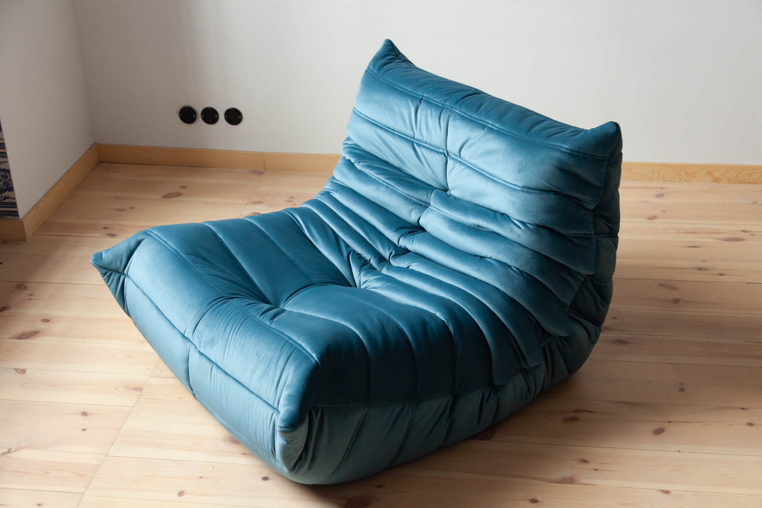 Togo Poltrona Velluto Blu Mare