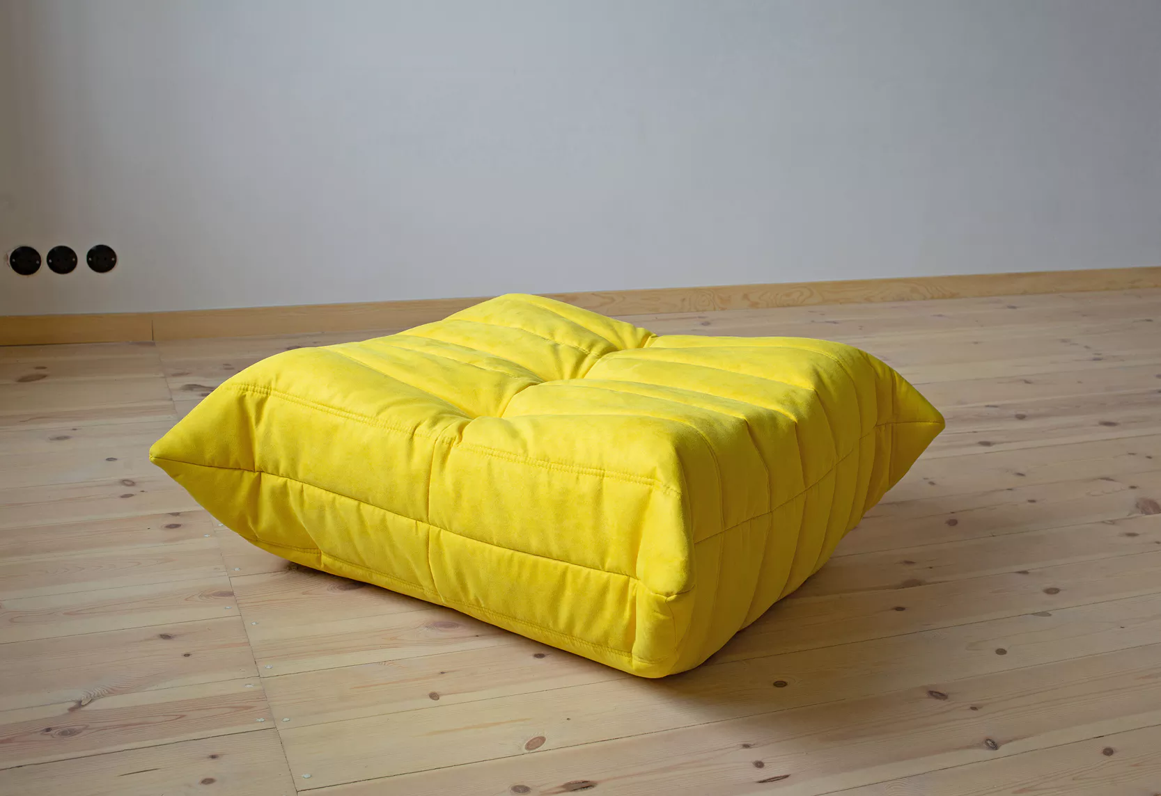 Togo Poltrona e Pouf Set 2 pezzi Tessuto Giallo limone