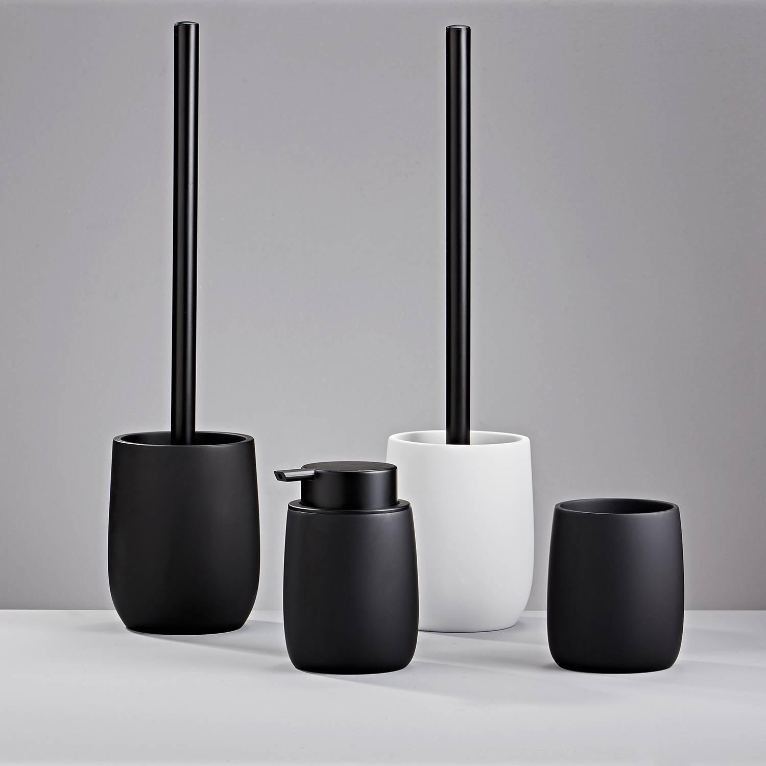 Soap dispenser Bonny Polyresin Black