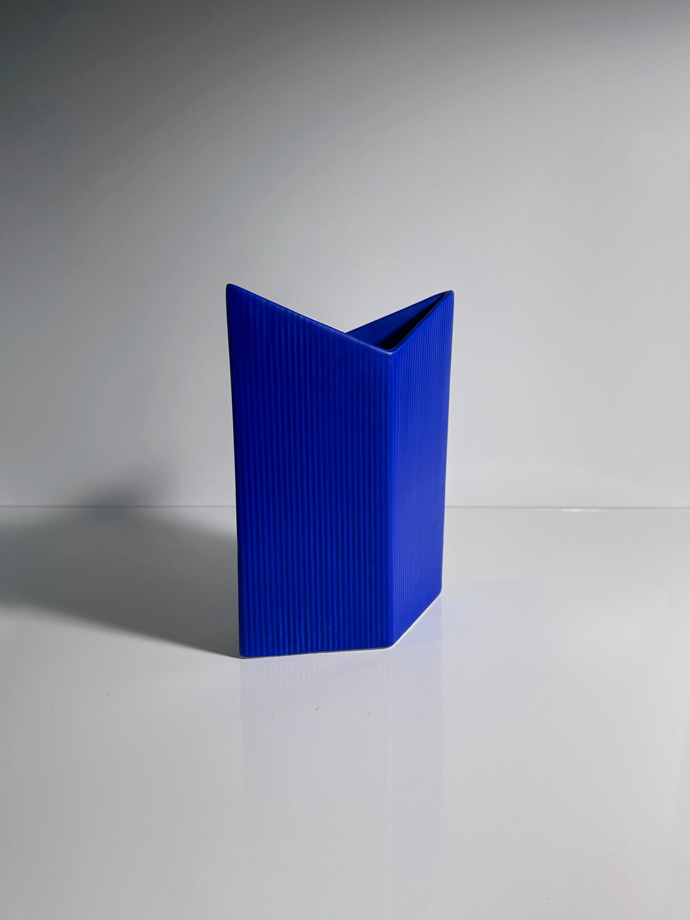 Vintage Postmodern Blumenvase Keramik Blau 1990er Jahre