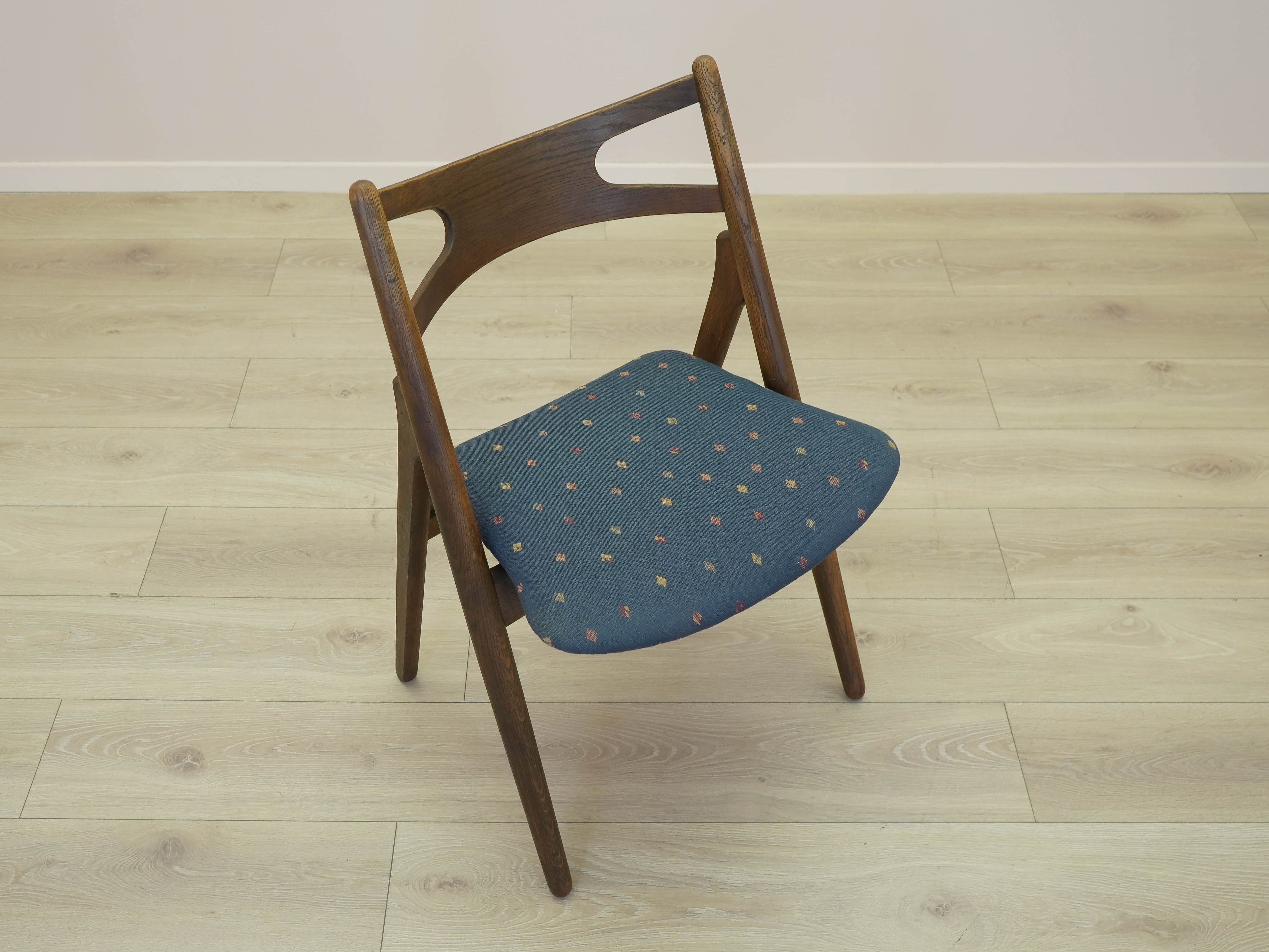Set of 4 chairs made of oak 1960s Designer: Hans J. Wegner