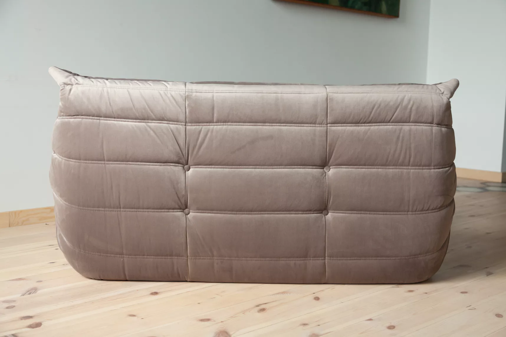 Togo Sofa 2-Sitzer Samt Warmgrau