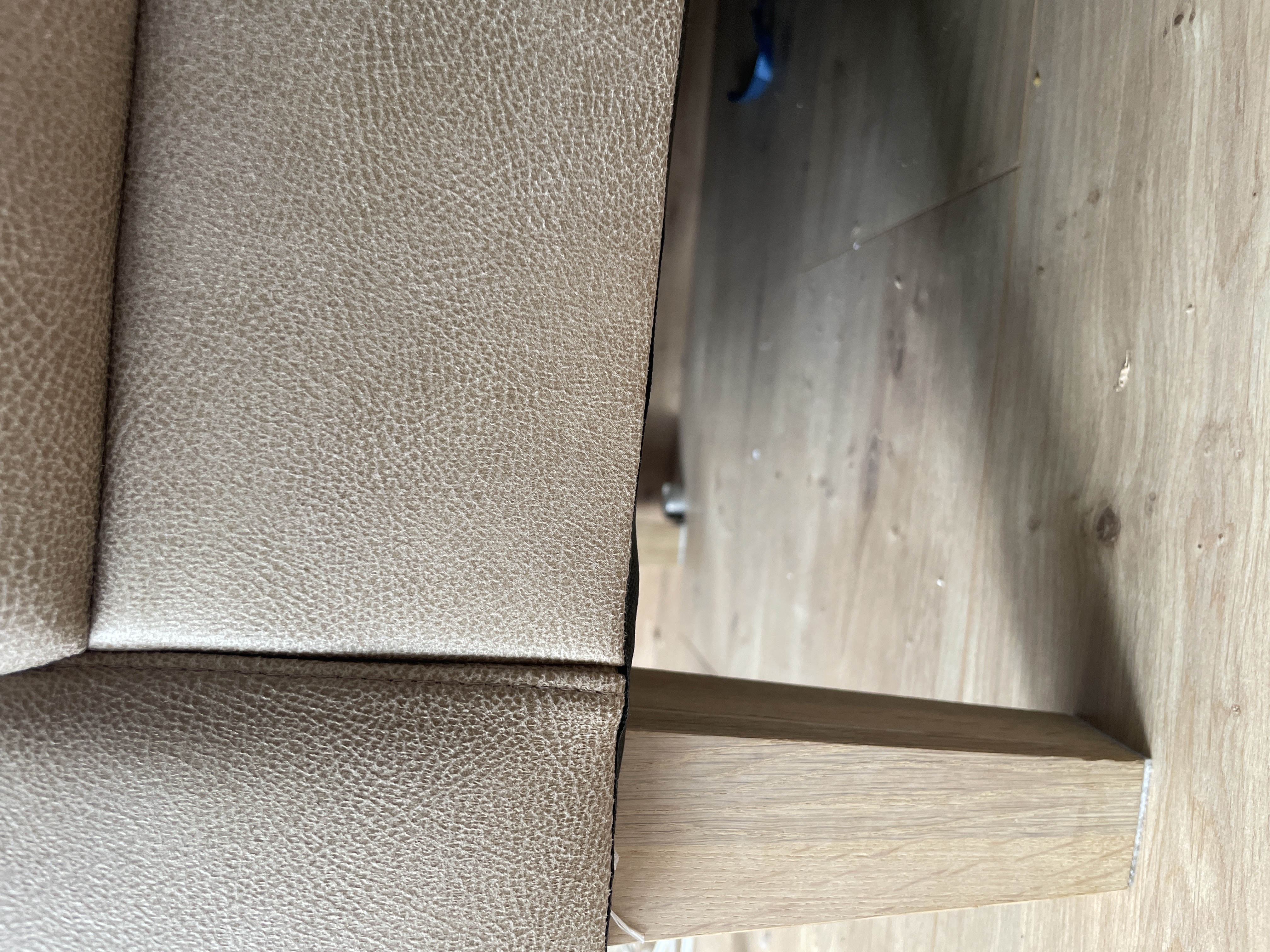 Sofa 3-Sitzer Kunstleder Holz Beige