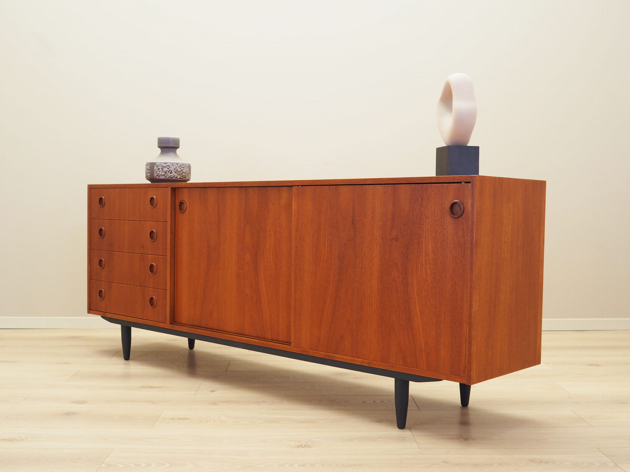 Vintage Sideboard Teakholz Braun 1970er Jahre